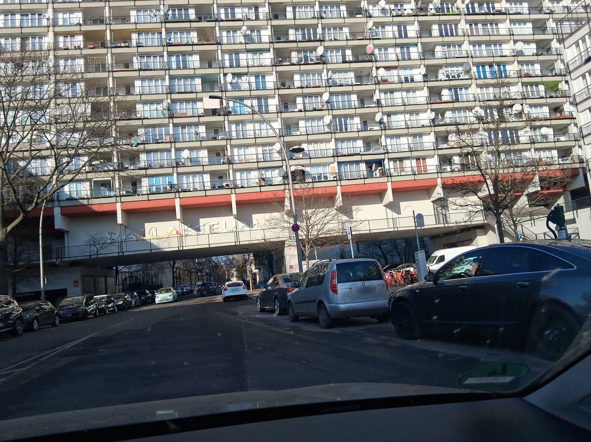 Street view near 412 - Berlin, Schöneberg — © DBSEV_SBB (CC BY-SA · Mapillary)