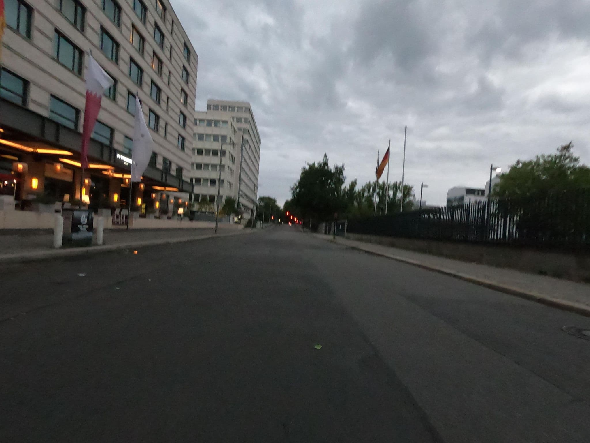 Street view near PR Report Awards 2011, Tiergarten — © carlheinz (CC BY-SA · Mapillary)