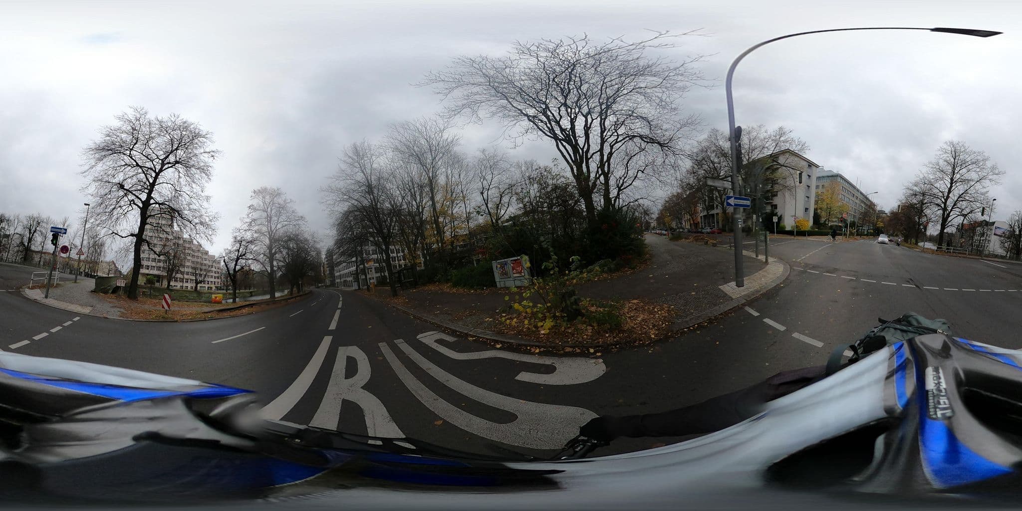 Street view near Jugendherberge Berlin International, Tiergarten — © eserte (CC BY-SA · Mapillary)