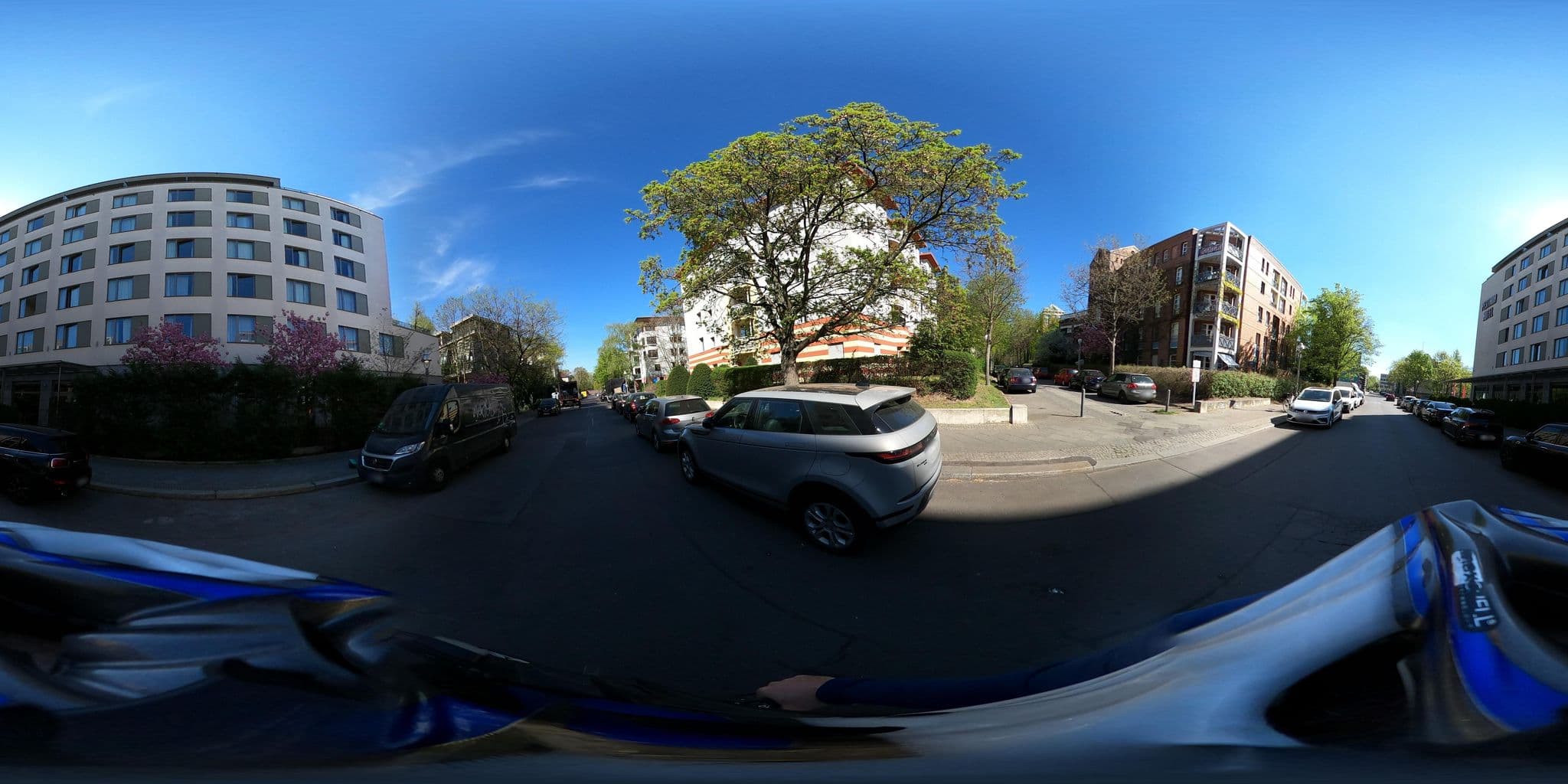 Street view near Pestana Hotel Pool & Wellness, Schöneberg — © eserte (CC BY-SA · Mapillary)
