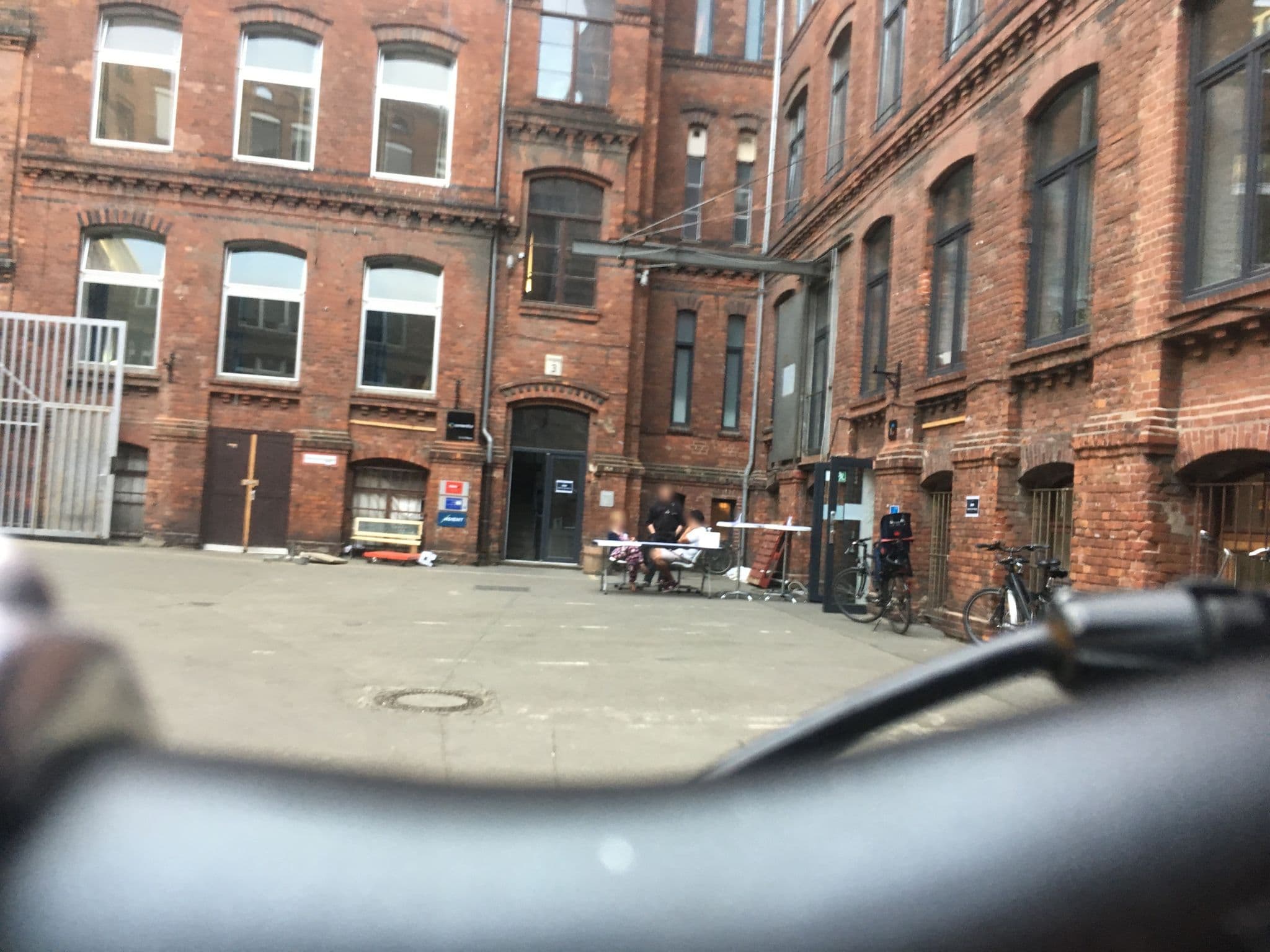 Street view near ÏMA Design Village, Kreuzberg — © chris2342 (CC BY-SA · Mapillary)