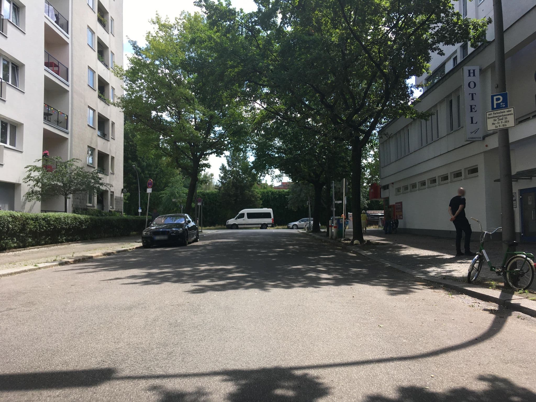 Street view near Tom's Apartment, Schöneberg — © eserte (CC BY-SA · Mapillary)