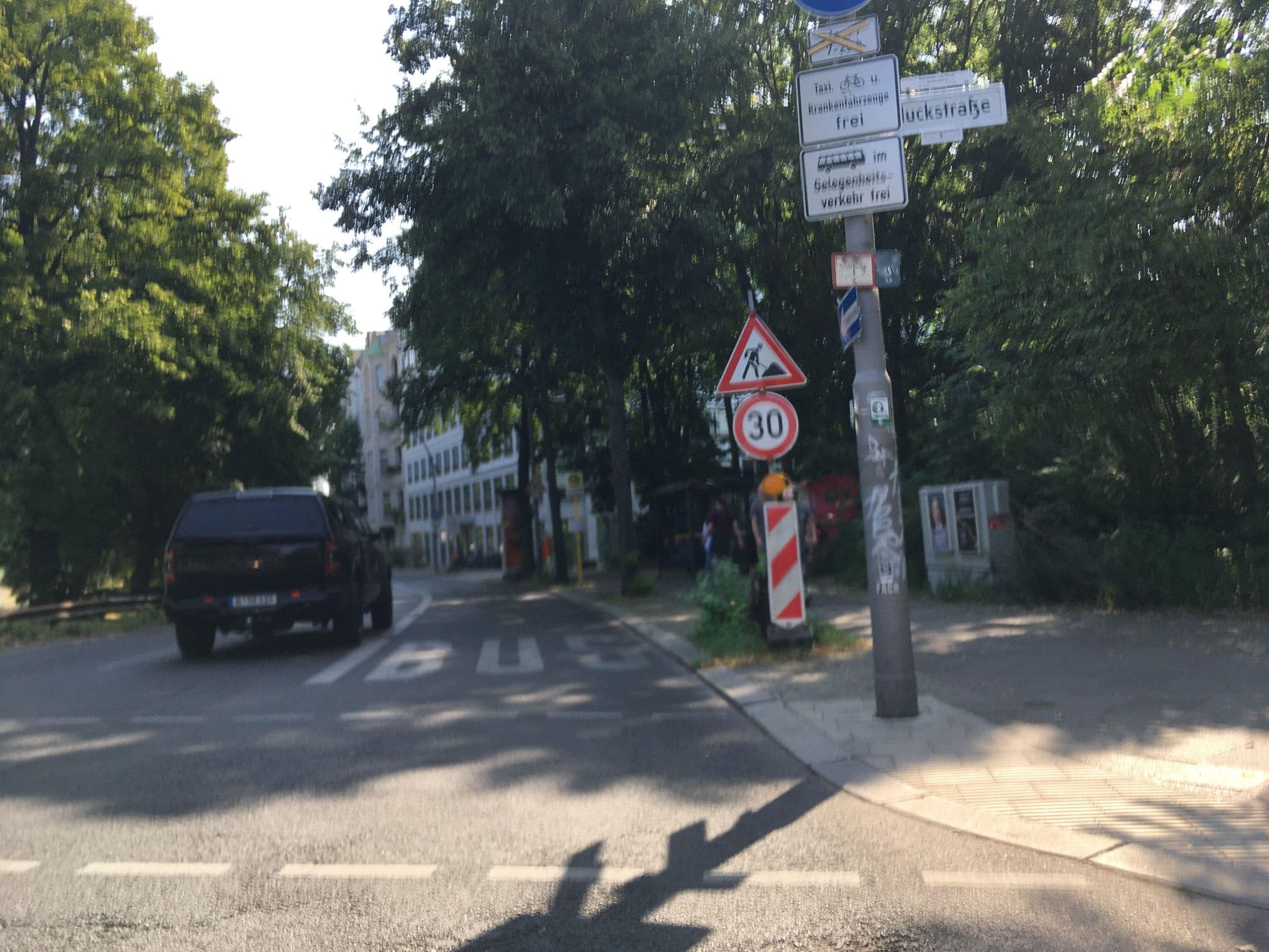 Street view near HaKa-Quatier | 36. Dekt, Tiergarten — © carlheinz (CC BY-SA · Mapillary)