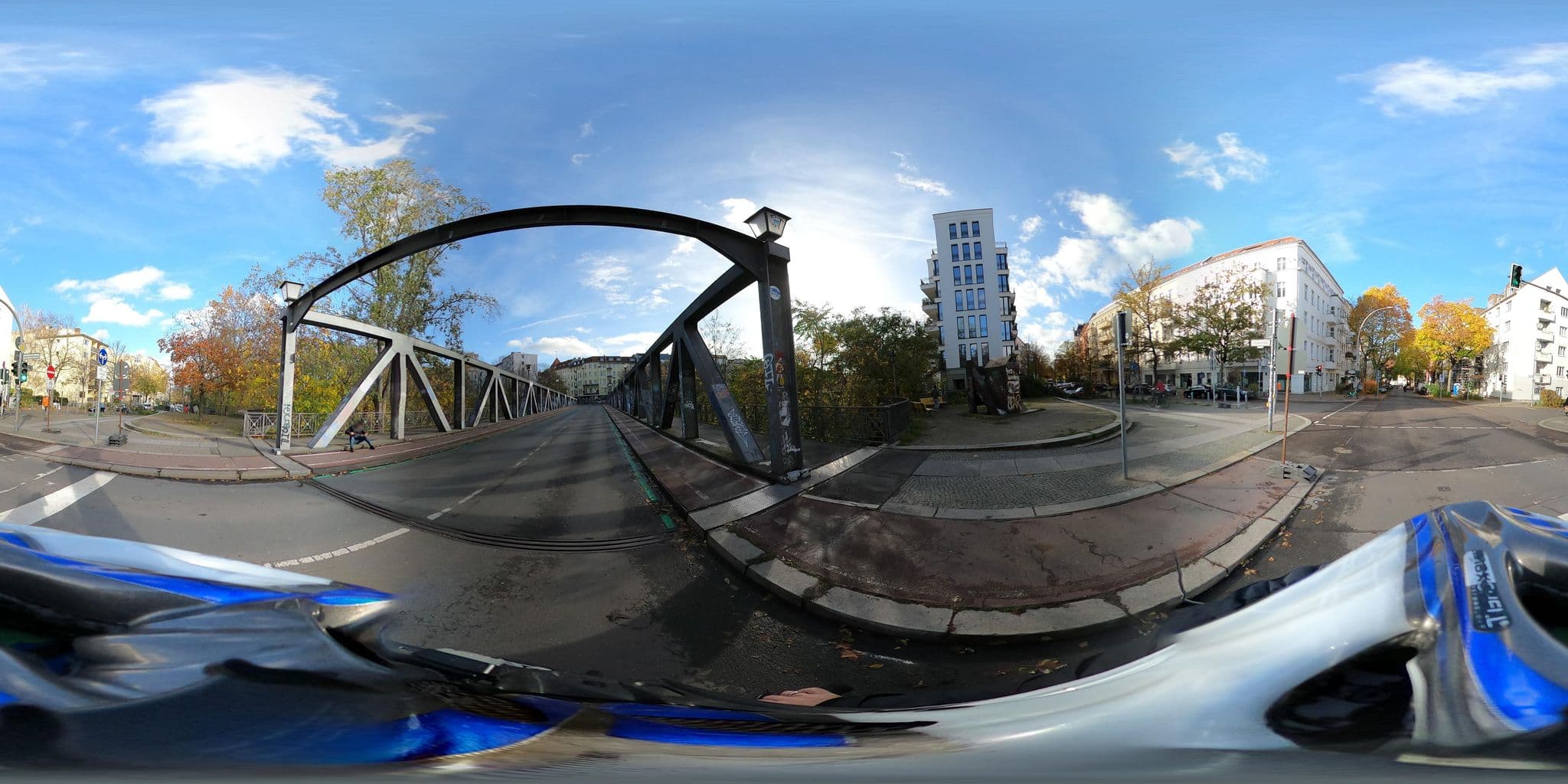 Street view near Ferienwohnungen Berlin, Schöneberg — © eserte (CC BY-SA · Mapillary)