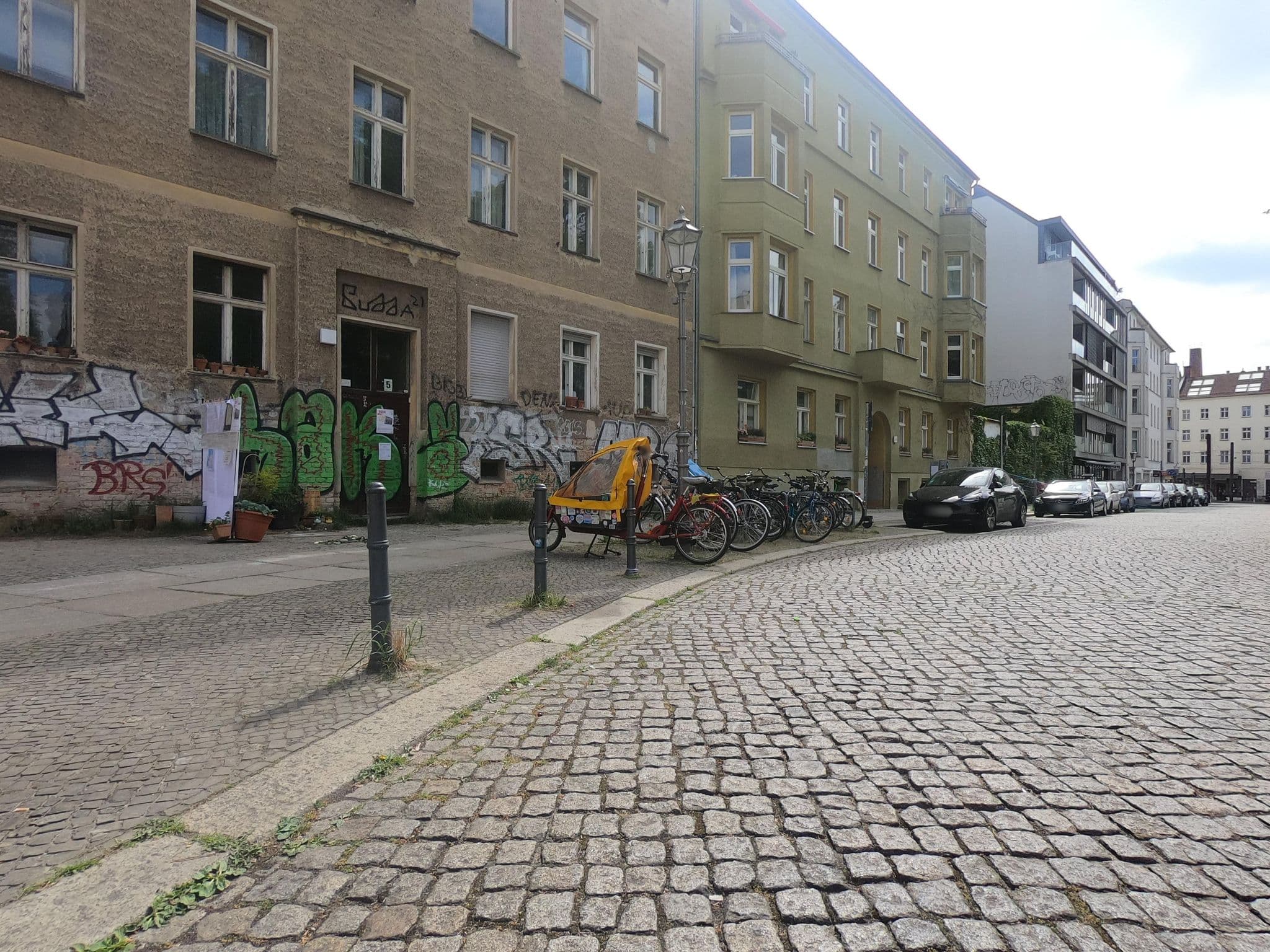 Street view near Kamila's Air BnB, Berlin — © carlheinz (CC BY-SA · Mapillary)