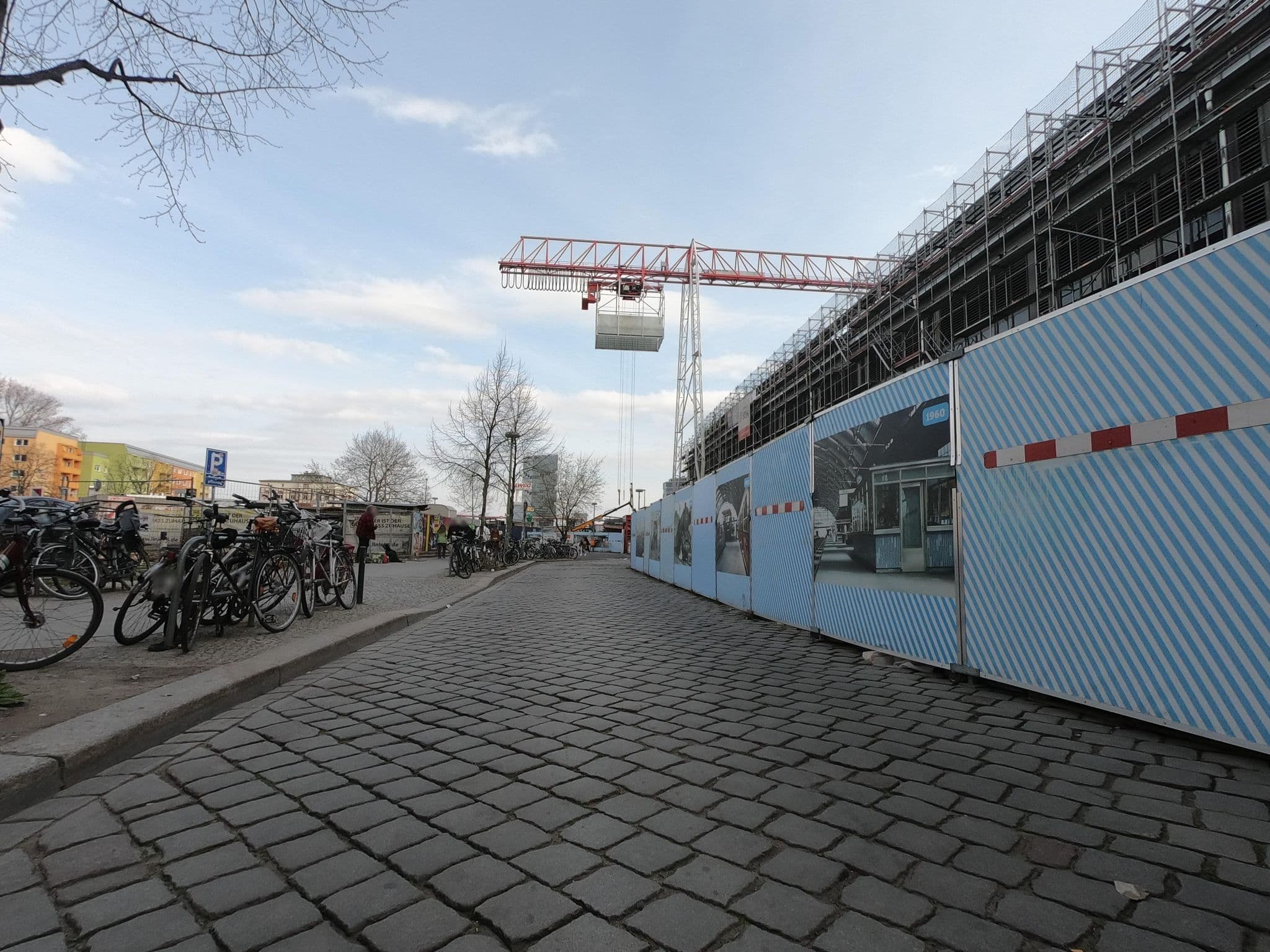 Street view near MOWITANIA Ferienwohnung Berlin, Friedrichshain — © carlheinz (CC BY-SA · Mapillary)