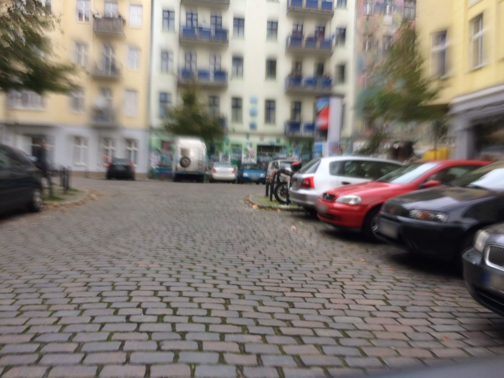 Street view near Zimmervermietung - Pension - Hostel, Friedrichshain — © carlheinz (CC BY-SA · Mapillary)