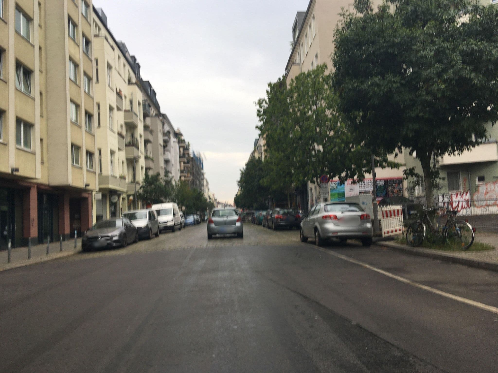 Street view near Upstalsboom Hotel Friedrichshain, Friedrichshain — © carlheinz (CC BY-SA · Mapillary)