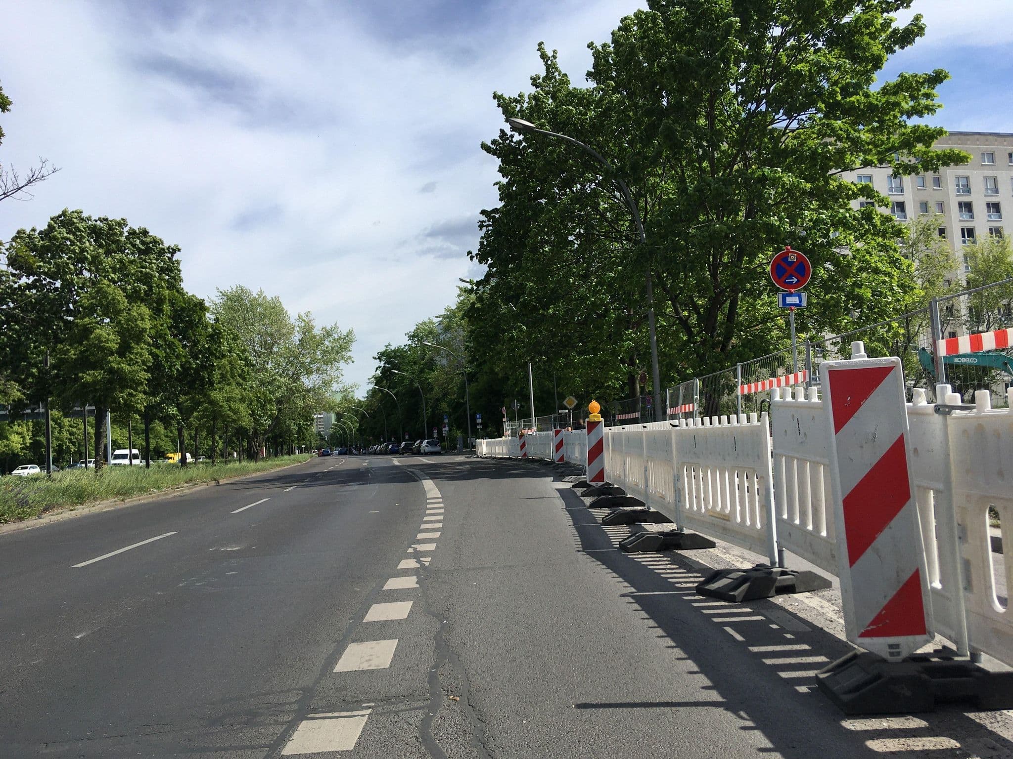 Street view near Mercure Hotel Berlin am Alexanderplatz, Berlin — © carlheinz (CC BY-SA · Mapillary)