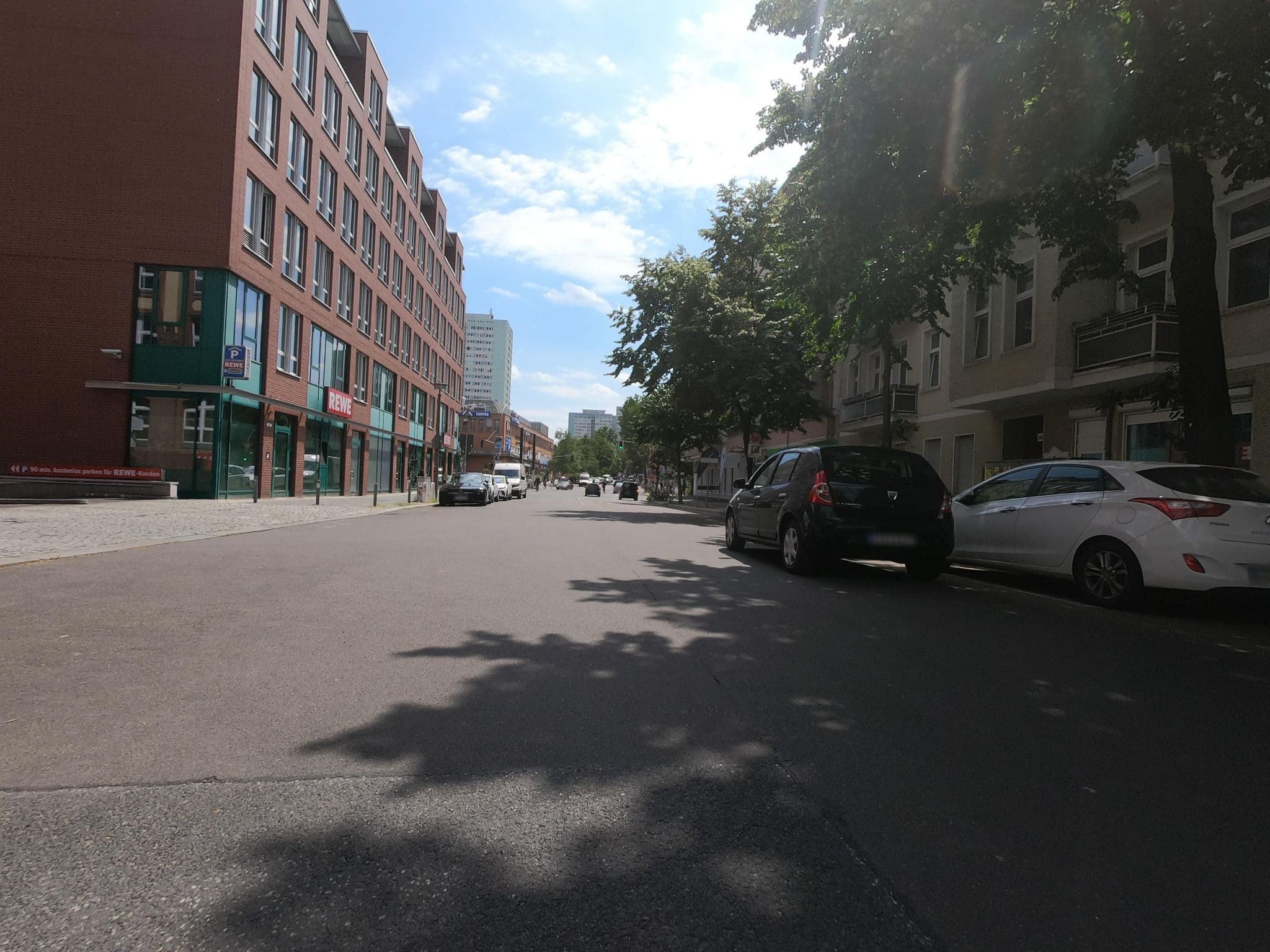 Street view near Business Apartment Berlin, Prenzlauer Berg — © carlheinz (CC BY-SA · Mapillary)