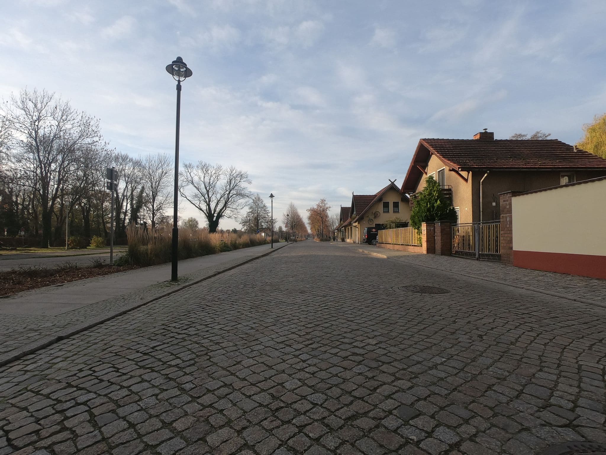 Street view near Hotel-Restaurant Charleston, Lubnjow — © carlheinz (CC BY-SA · Mapillary)