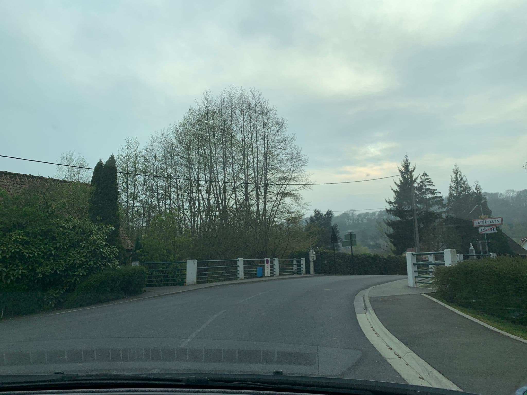 Street view near Le Relais D'Estrée, Saint-Josse — © noel (CC BY-SA · Mapillary)