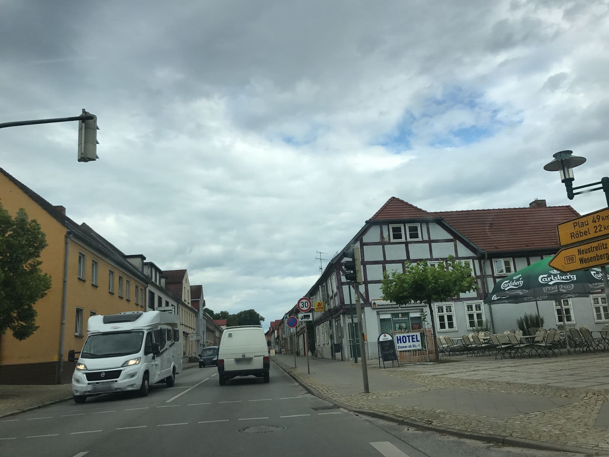 Street view near Hotel Mecklenburger Hof, Rechlin — © dl7auq (CC BY-SA · Mapillary)
