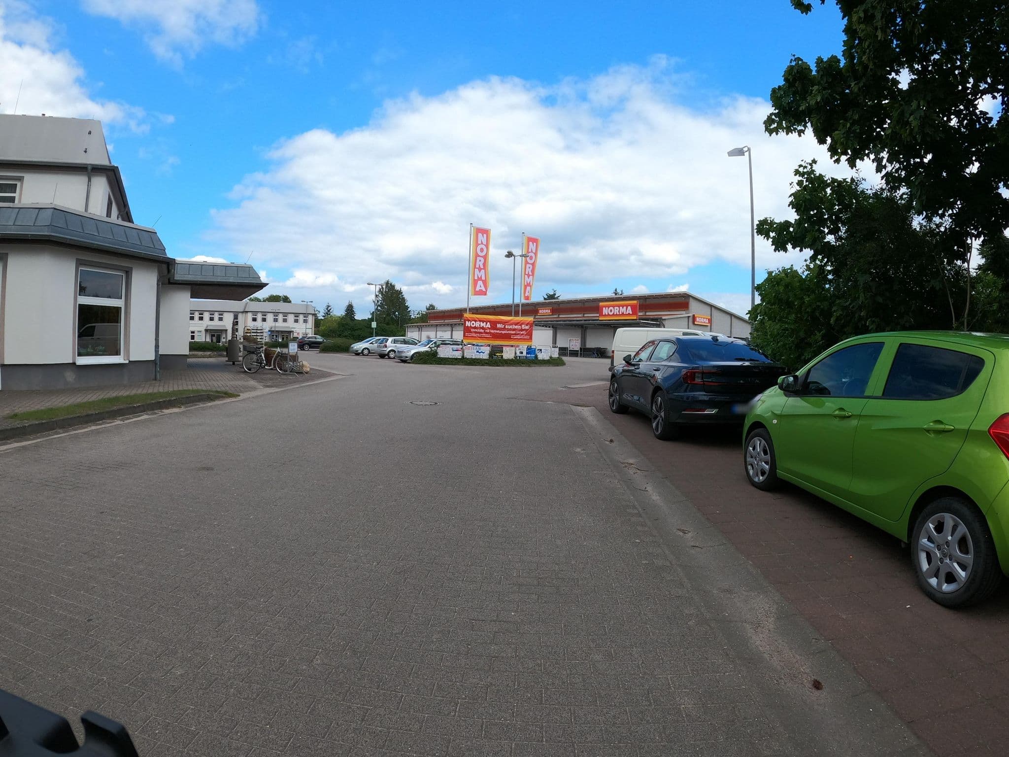 Street view near Keramik Hotel Rheinsberg, Rheinsberg — © macsico (CC BY-SA · Mapillary)