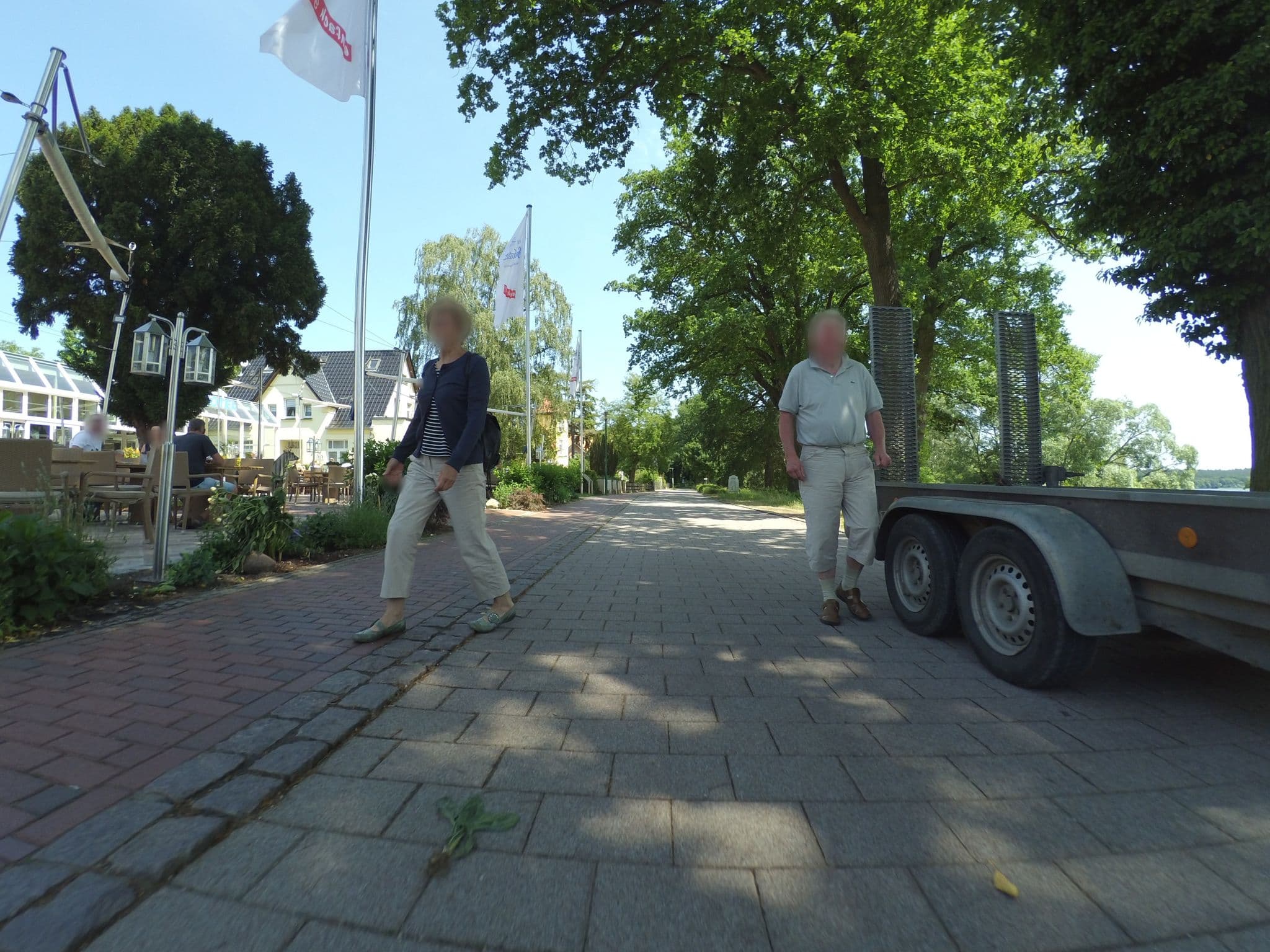 Street view near Seeresidenz Hotel Gesundbrunn, Plau am See — © peewee32 (CC BY-SA · Mapillary)