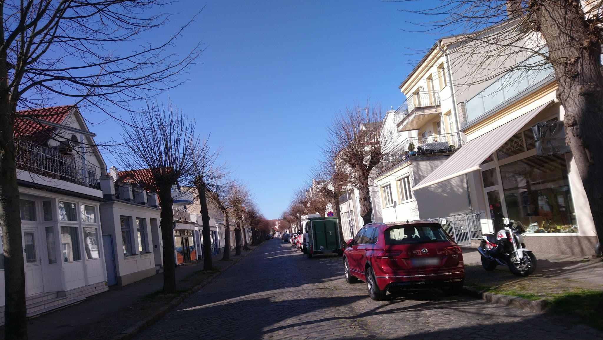 Street view near Ferienwohnung Warnemünde - InterDomizil, Warnemünde — © 8of9 (CC BY-SA · Mapillary)
