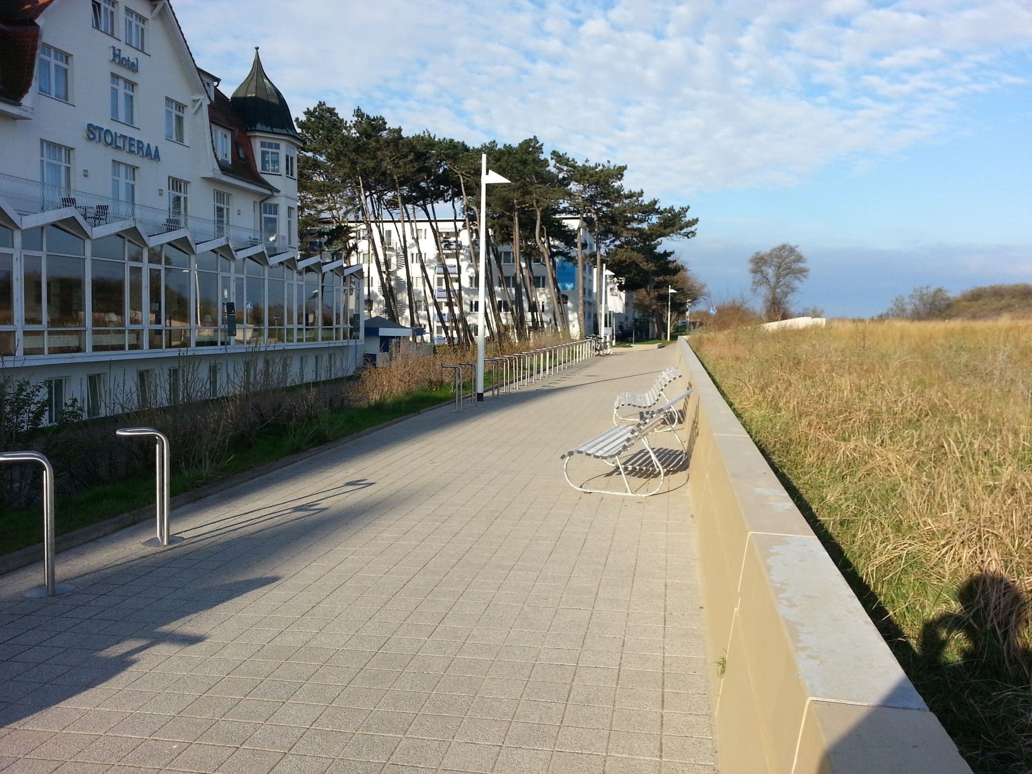 Street view near Haus Undine, Warnemünde — © bluescreen (CC BY-SA · Mapillary)