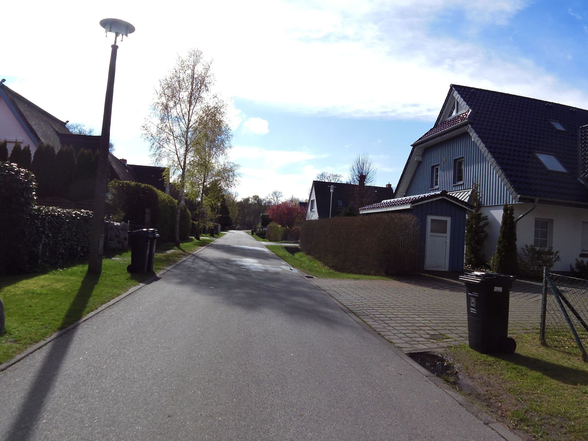 Street view near Skowronek Margit Zimmervermietung, Zingst — © zoegglmeyr (CC BY-SA · Mapillary)