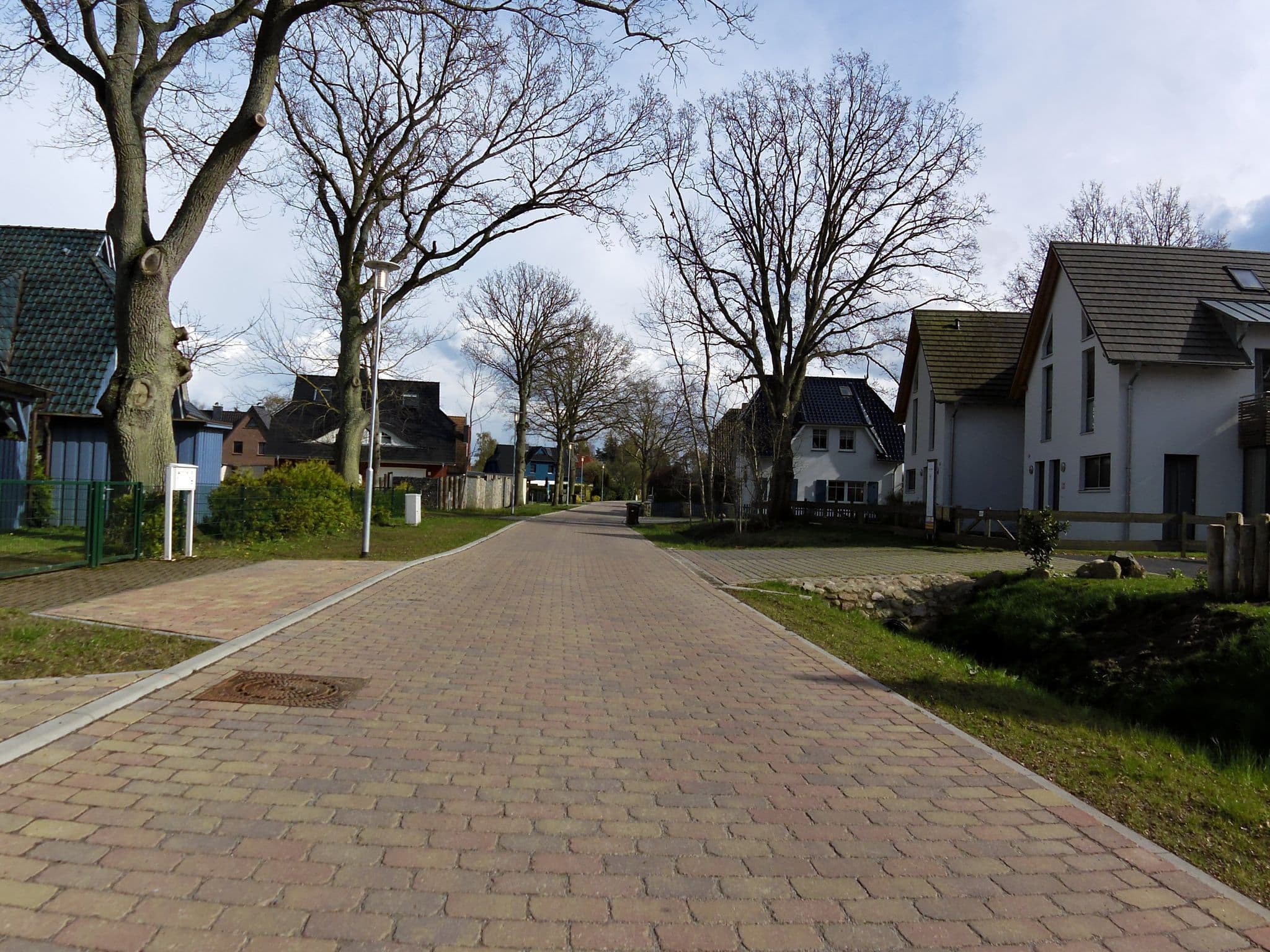 Street view near Lavendelblume, Zingst — © zoegglmeyr (CC BY-SA · Mapillary)