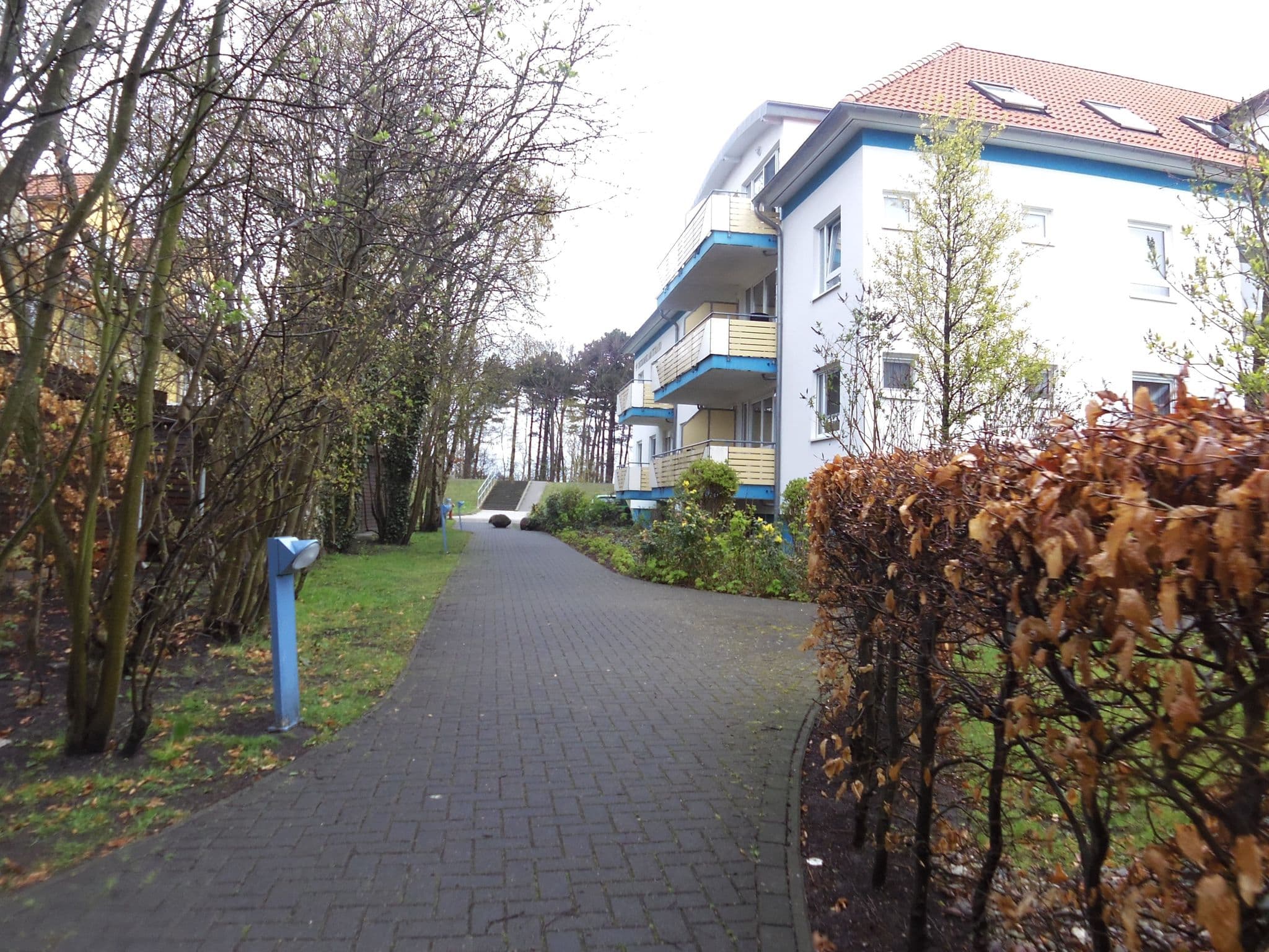 Street view near Residenz am Strand Wohnung 1-21, Zingst — © zoegglmeyr (CC BY-SA · Mapillary)