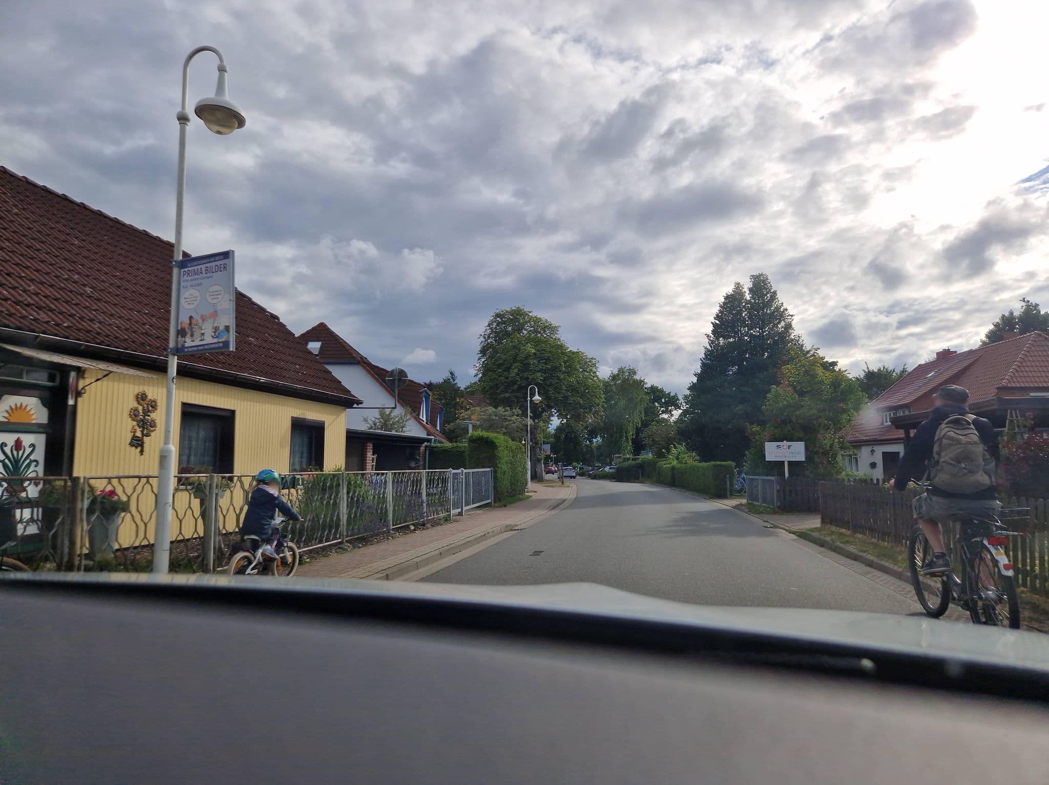 Street view near Keilig Marina, Ostseebad Prerow — © DerMaster0815 (CC BY-SA · Mapillary)