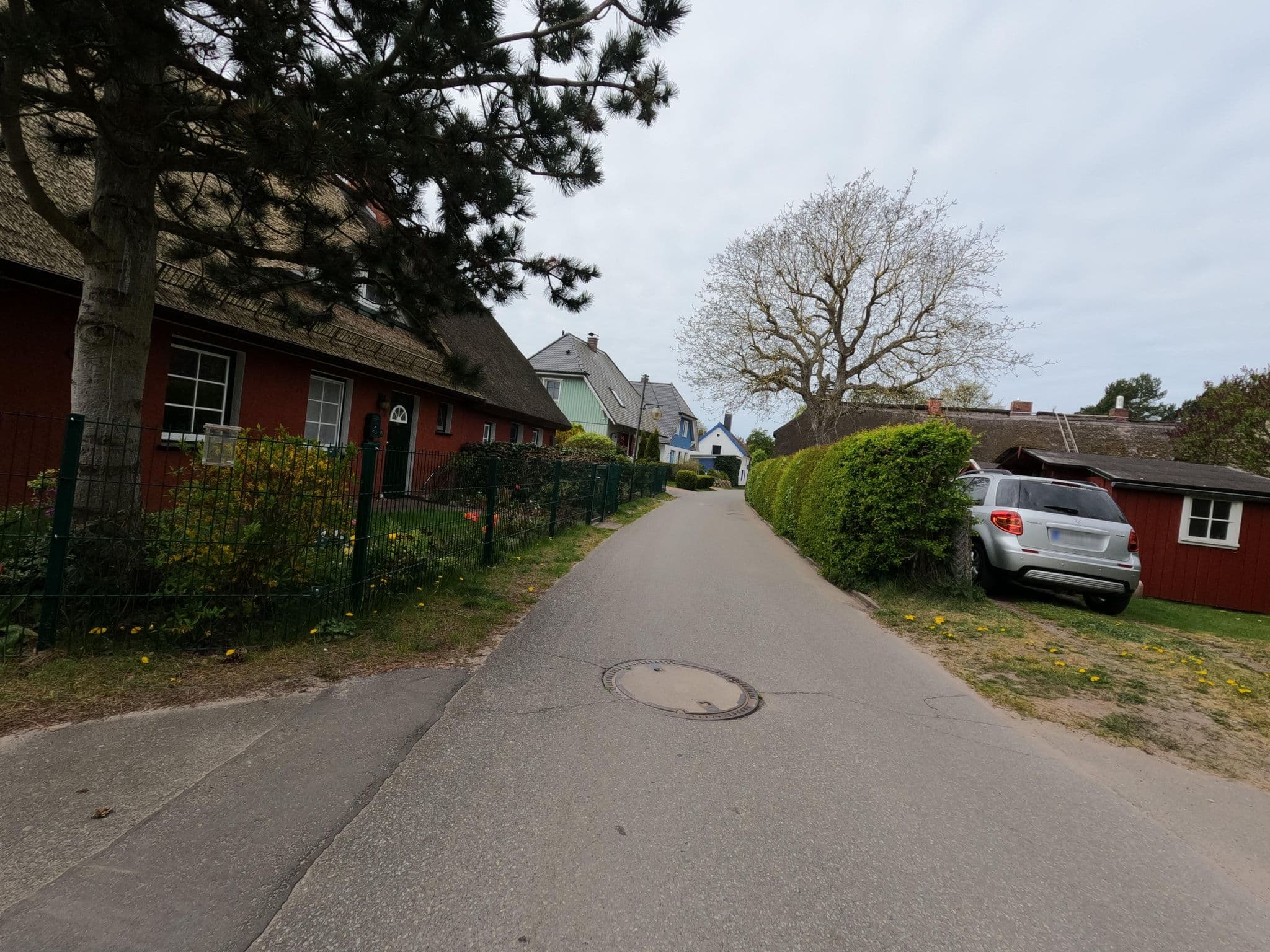 Street view near Ferienhaus Nanni, Ostseebad Prerow — © hektor1989 (CC BY-SA · Mapillary)