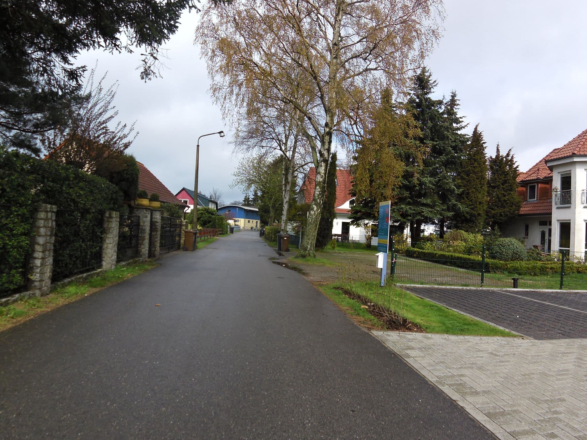 Street view near Zingster Landhus, Zingst — © zoegglmeyr (CC BY-SA · Mapillary)