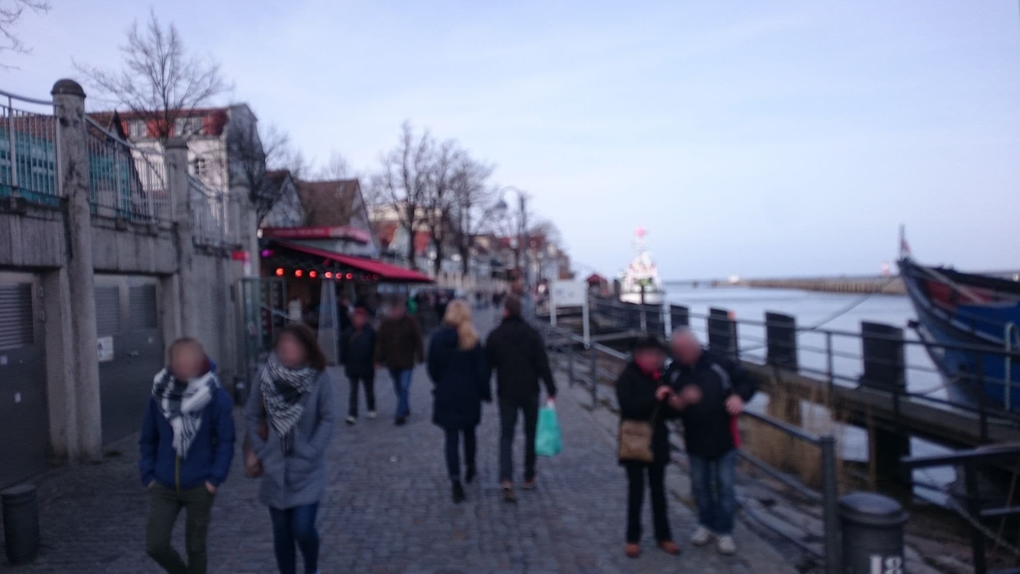 Street view near Appartementhaus Stephan Jantzen, Warnemünde — © thx (CC BY-SA · Mapillary)