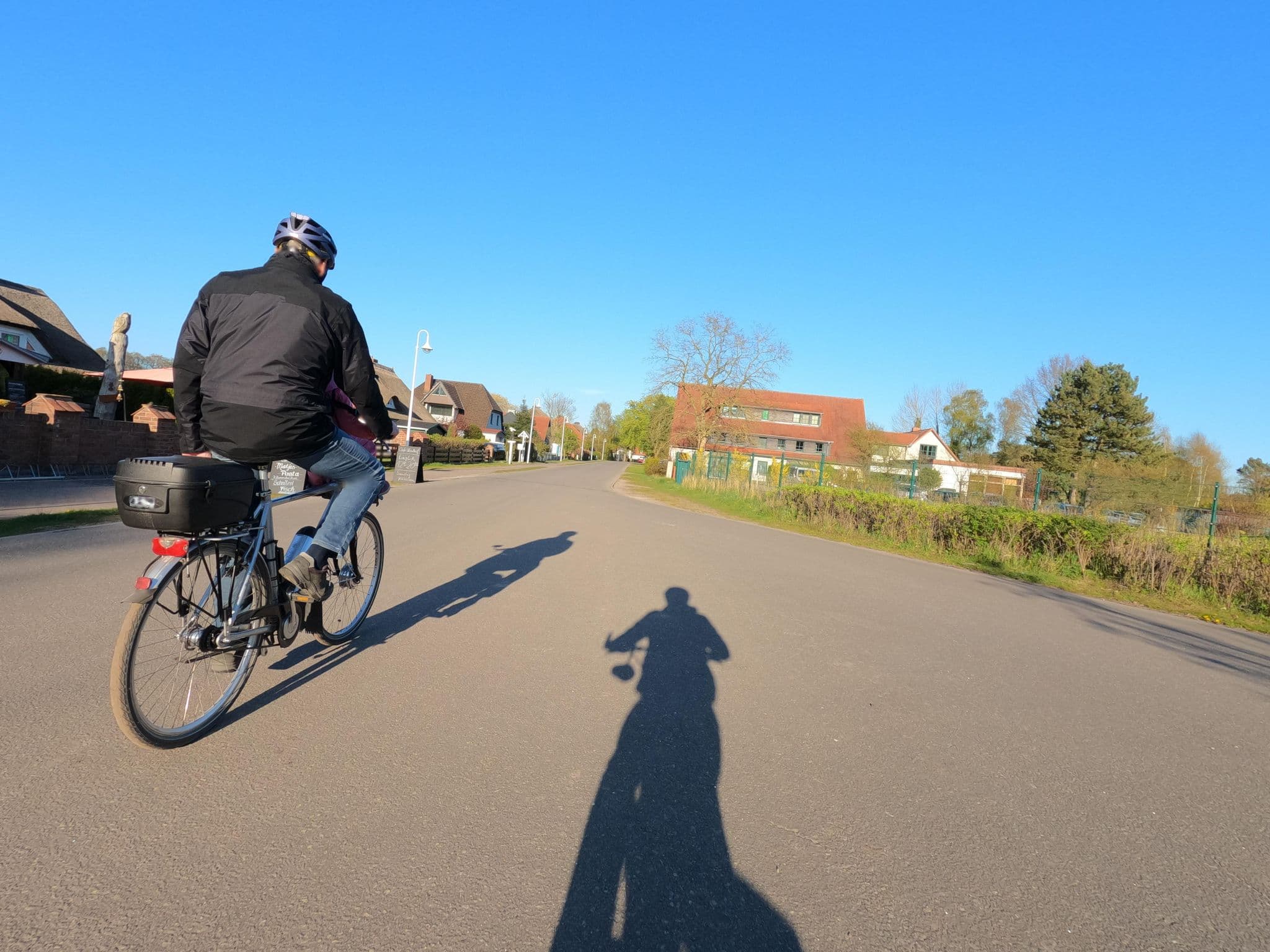 Street view near Waldpension, Ostseebad Prerow — © hektor1989 (CC BY-SA · Mapillary)