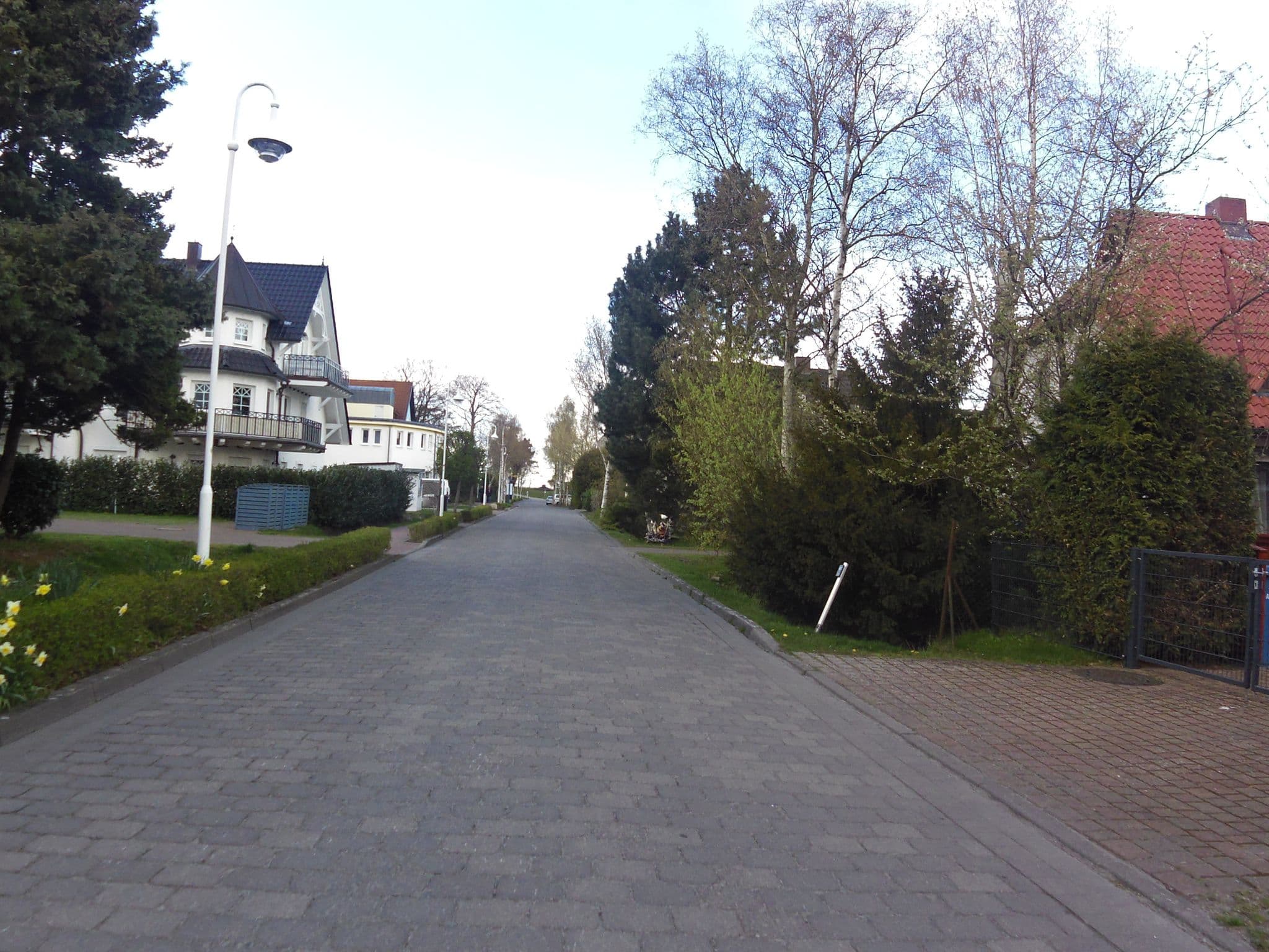 Street view near Ferienwohnung Meeresrauschen, Zingst — © zoegglmeyr (CC BY-SA · Mapillary)