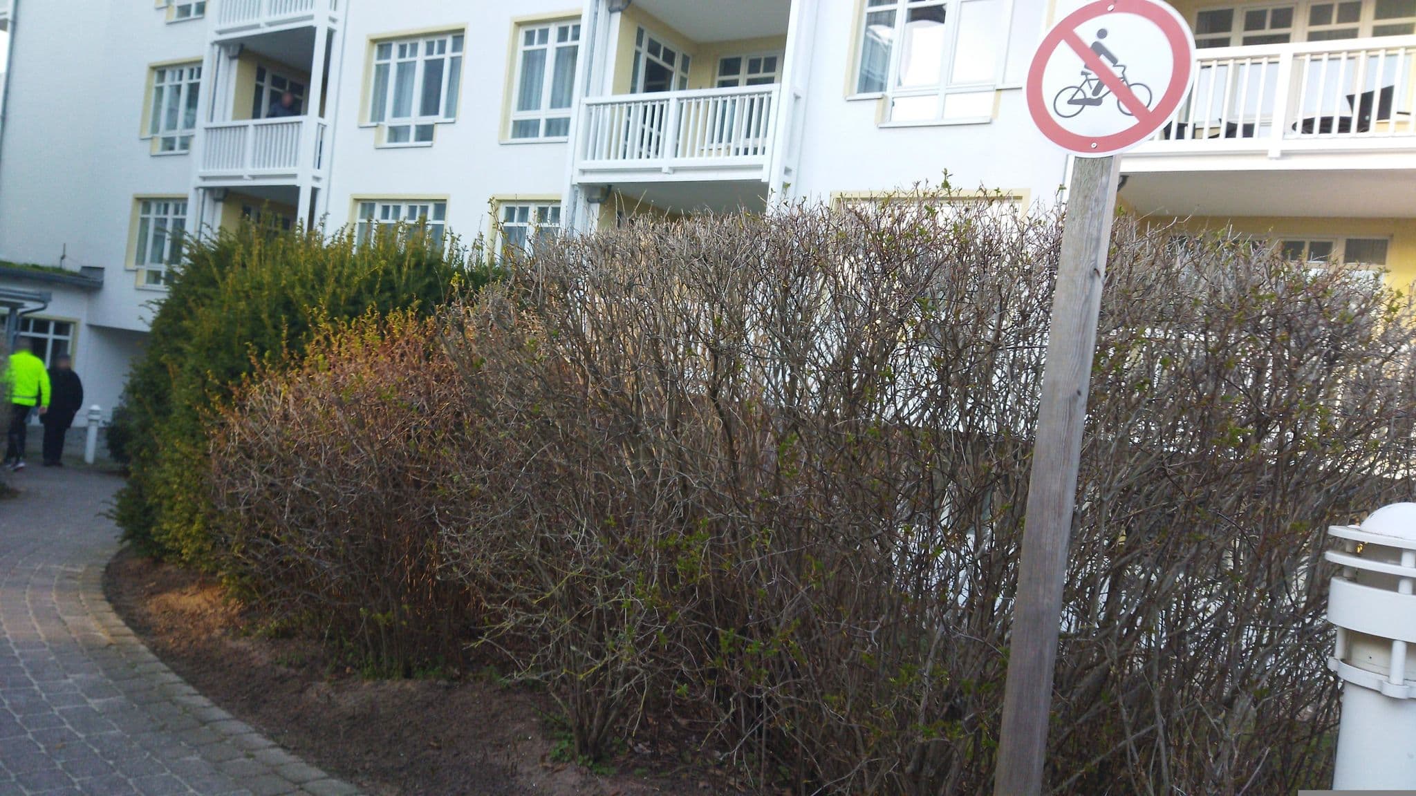 Street view near Haus Strelasund, Ostseebad Binz — © changchun1 (CC BY-SA · Mapillary)