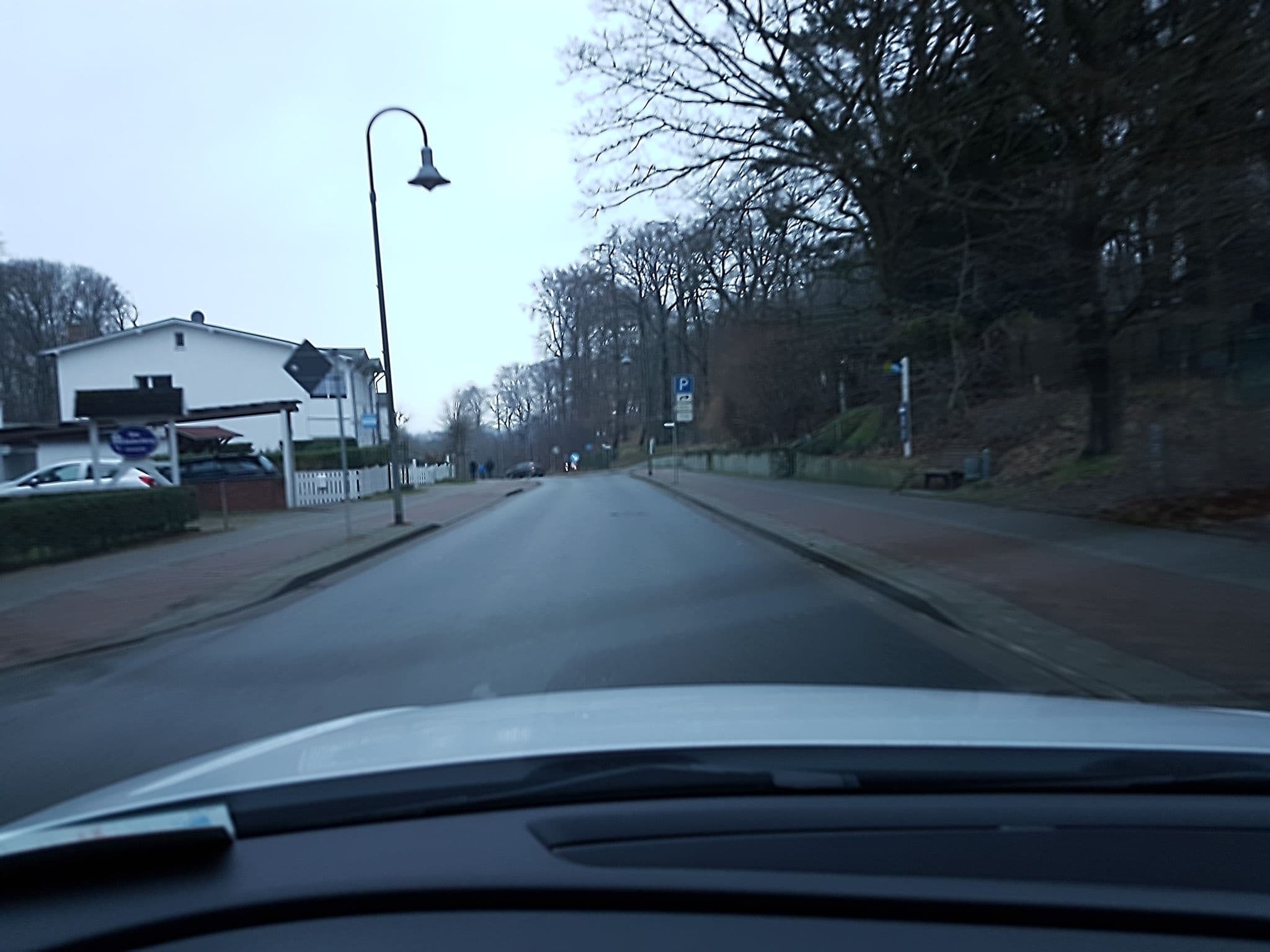 Street view near Villa Krakow, Ostseebad Binz — © changchun1 (CC BY-SA · Mapillary)