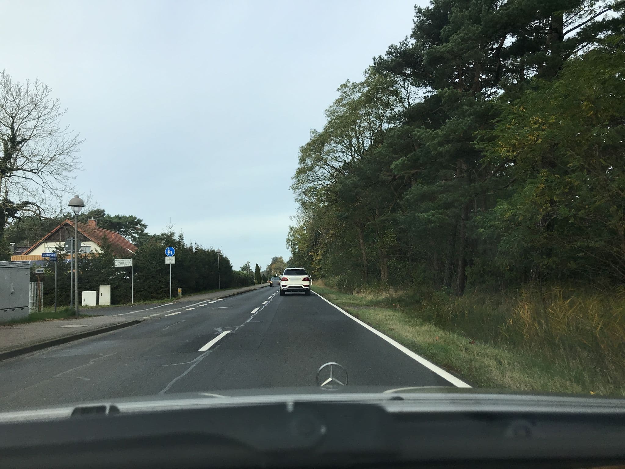Street view near Renken Ferienwohnungen, Karlshagen — © saschahaberkorn (CC BY-SA · Mapillary)