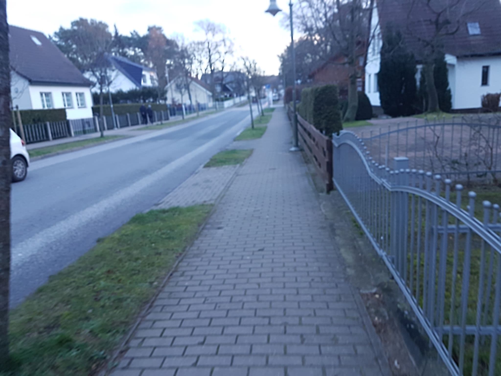Street view near Apartmenthaus Hus Übi by Rujana, Ostseebad Binz — © changchun1 (CC BY-SA · Mapillary)