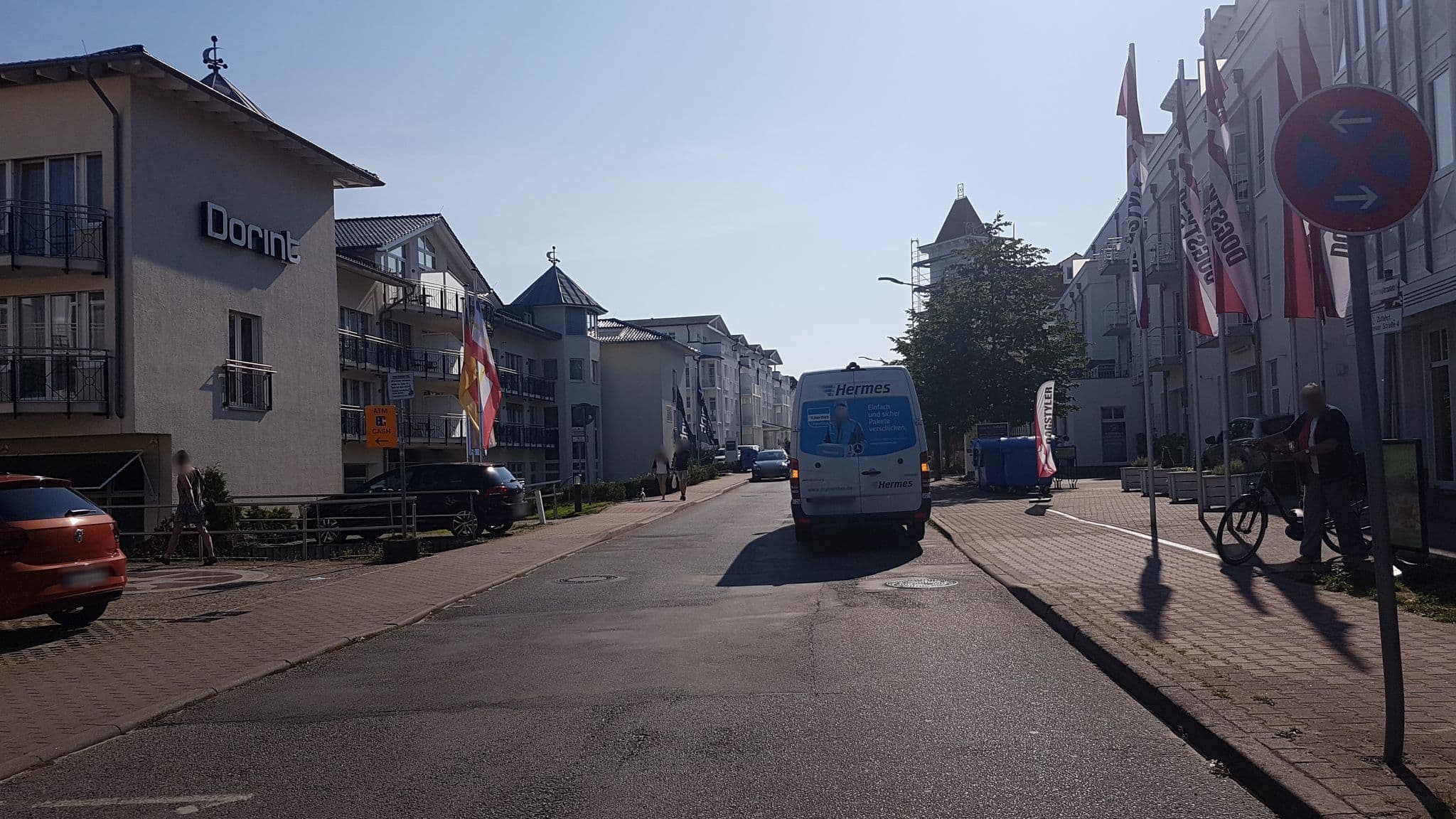 Street view near Insel und mehr Touristik GmbH, Ostseebad Binz — © snowdiver (CC BY-SA · Mapillary)