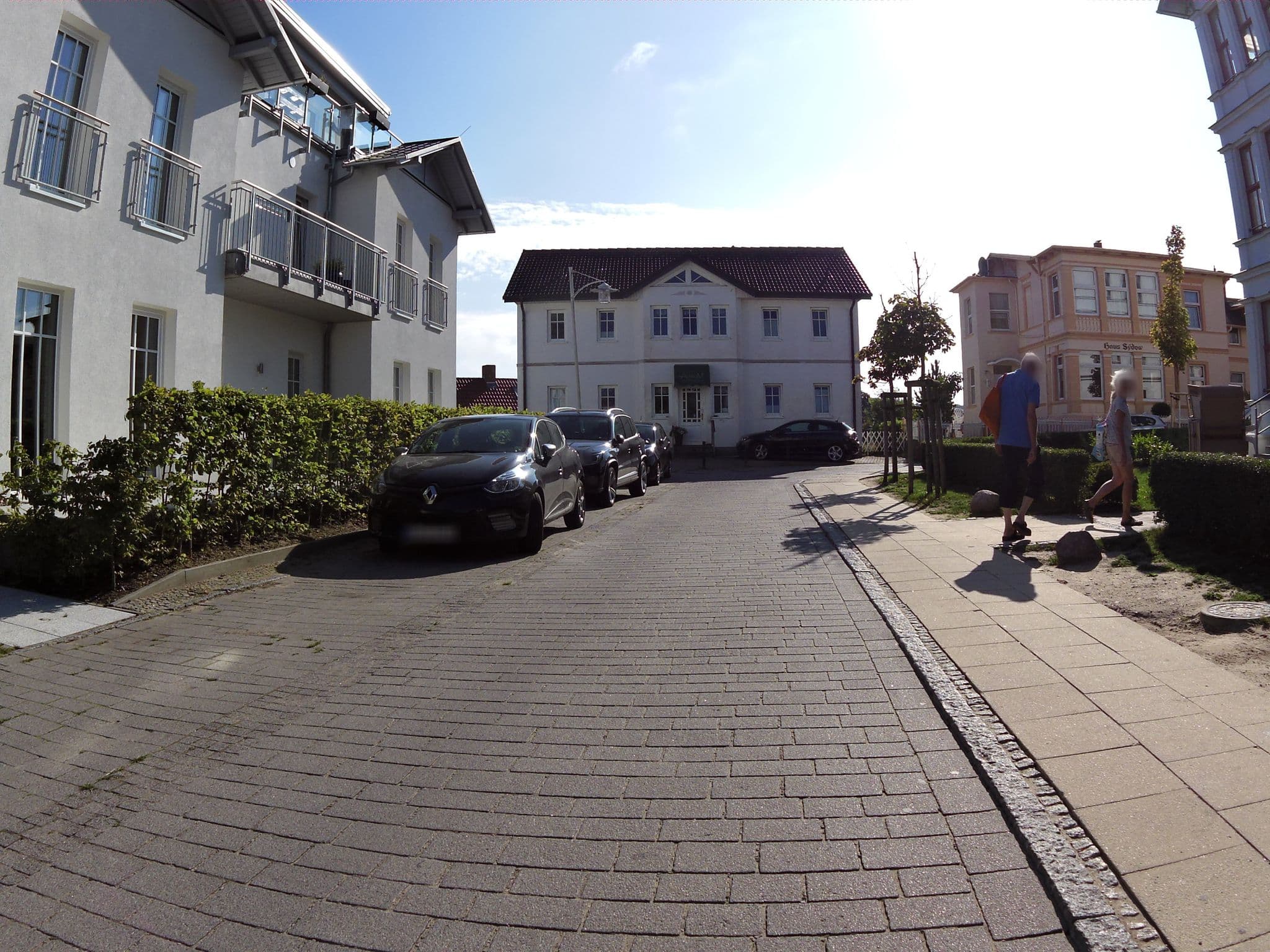 Street view near Autorenhaus Rainer Maria Rilke, Seebad Heringsdorf — © zoegglmeyr (CC BY-SA · Mapillary)