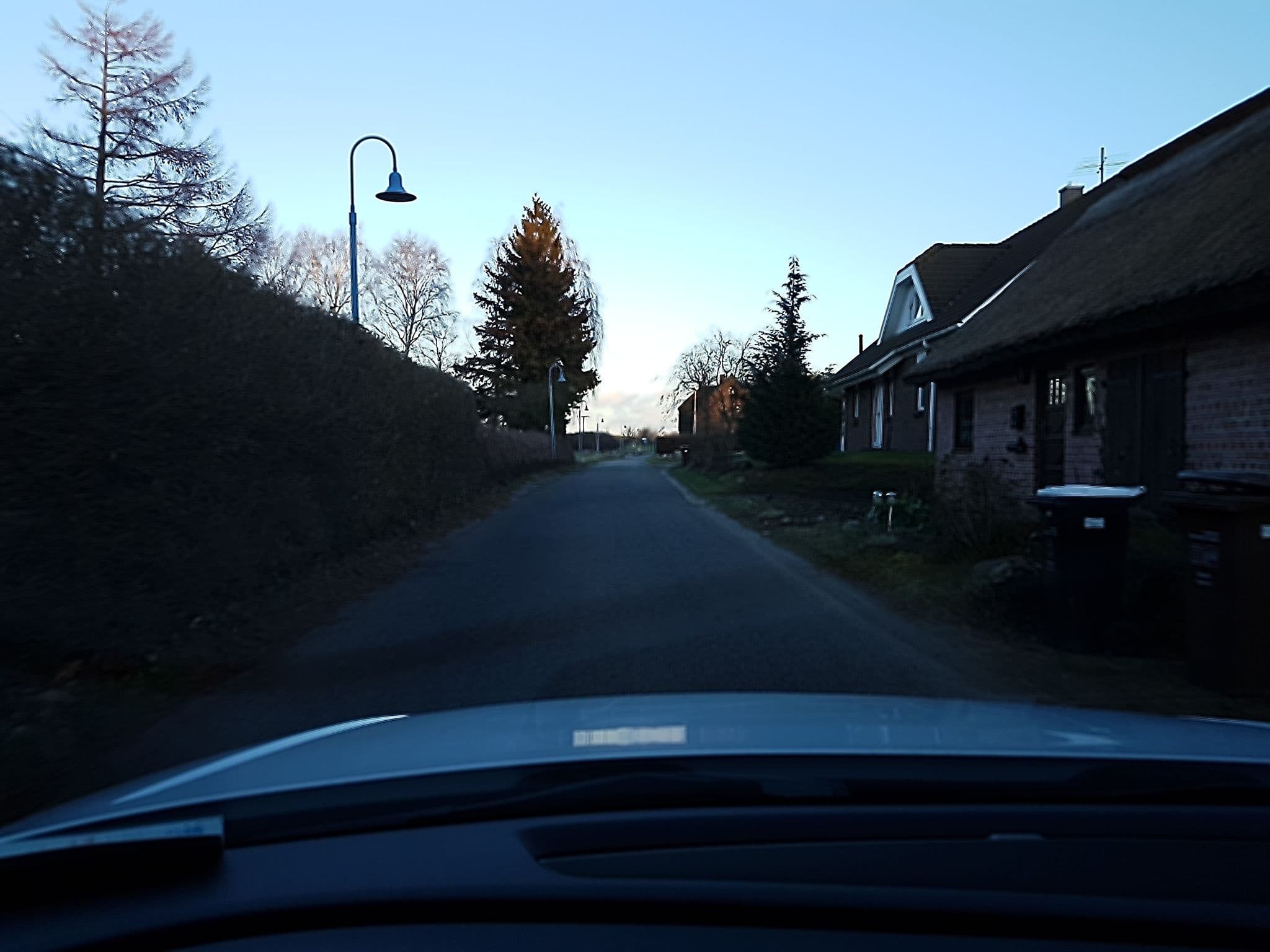 Street view near Haus Silbermöwe, Ostseebad Göhren — © changchun1 (CC BY-SA · Mapillary)