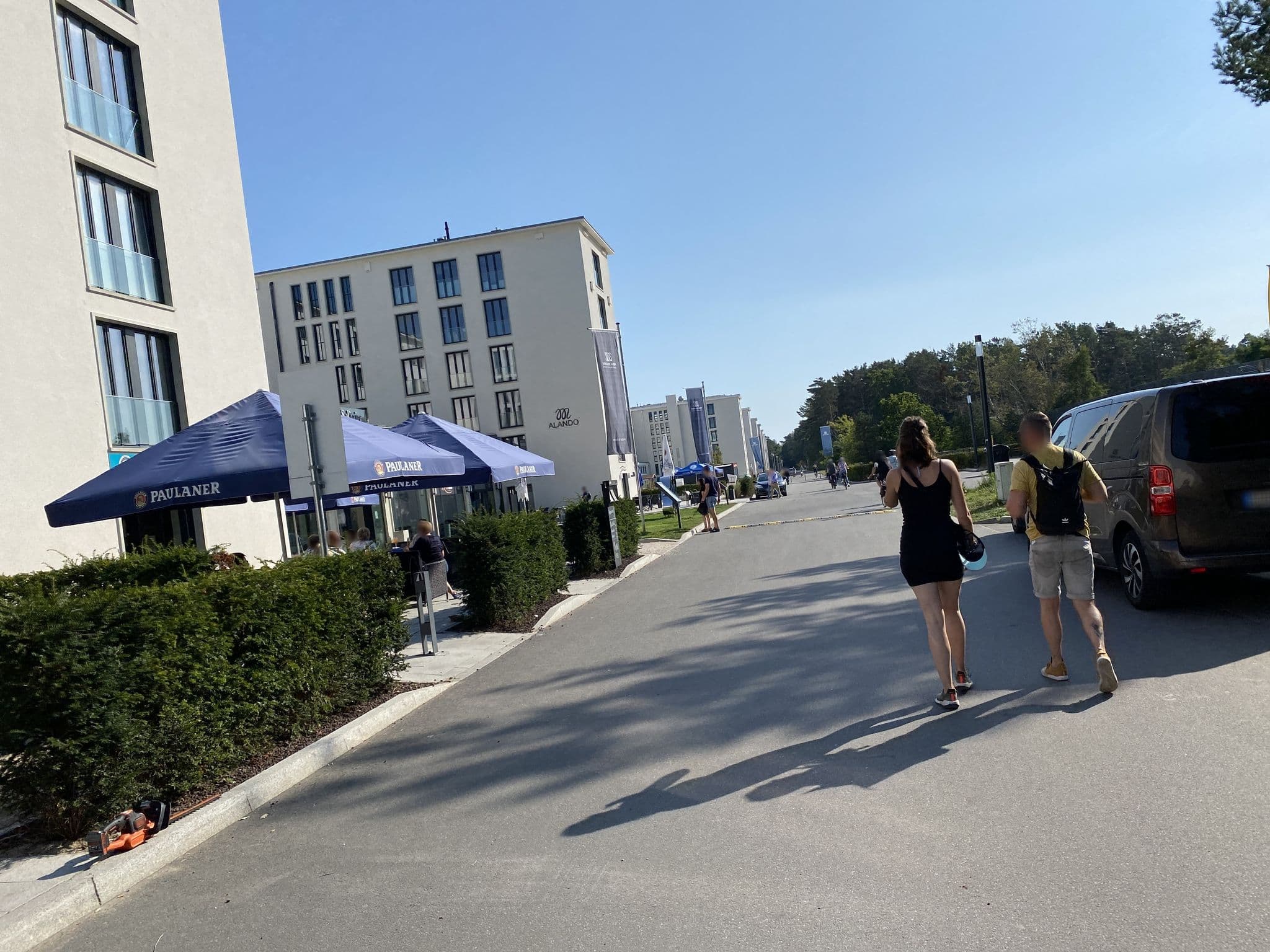 Street view near Prora Solitaire, Ostseebad Binz — © postgelb (CC BY-SA · Mapillary)
