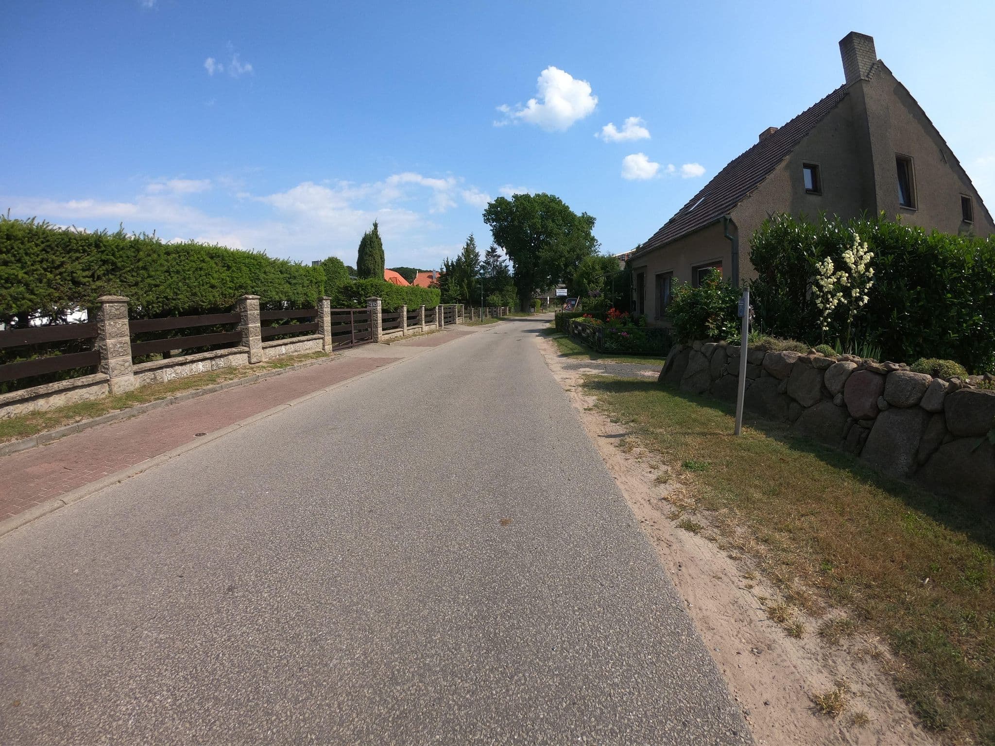 Street view near Ferienwohnungen Korswandt USE 2250, Seebad Heringsdorf — © masterofnoroad (CC BY-SA · Mapillary)