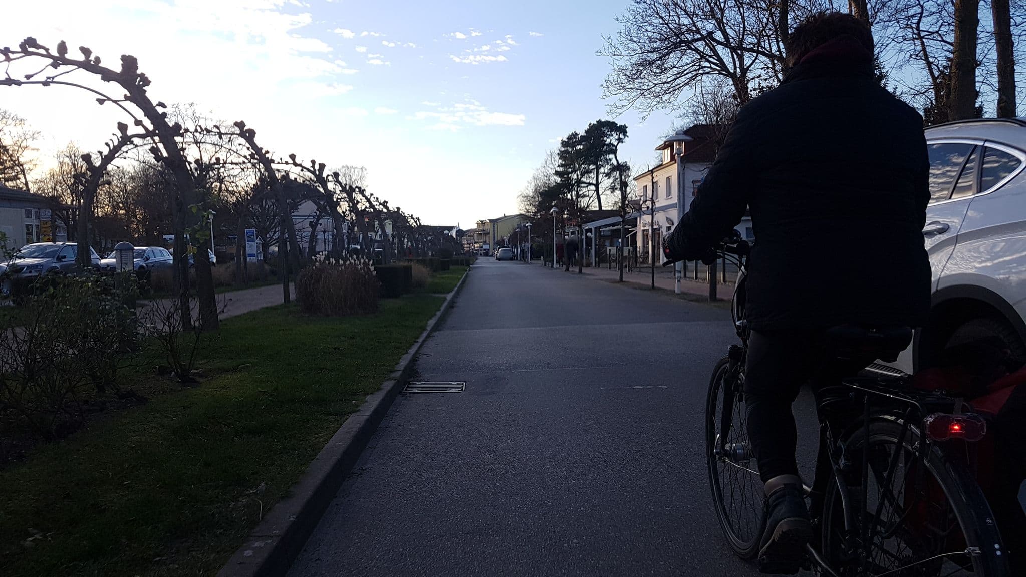 Street view near Fewo Strandallee - Baabe, Sellin — © changchun1 (CC BY-SA · Mapillary)