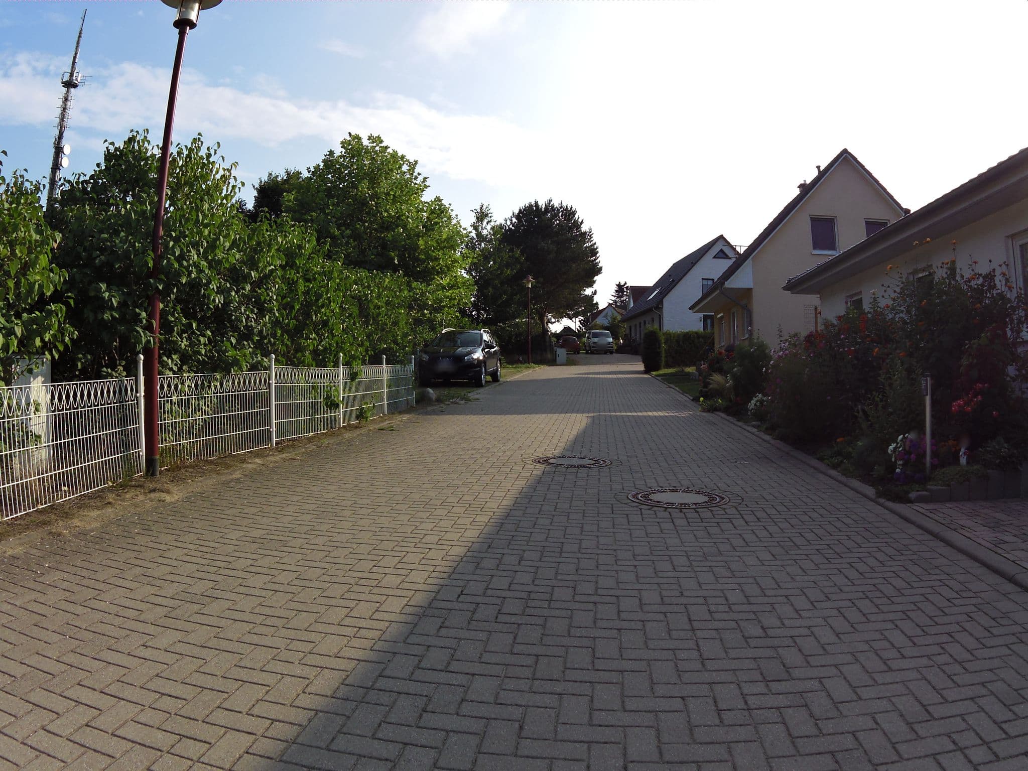 Street view near Ferienwohnung Kargoll Wydra, Seebad Heringsdorf — © zoegglmeyr (CC BY-SA · Mapillary)