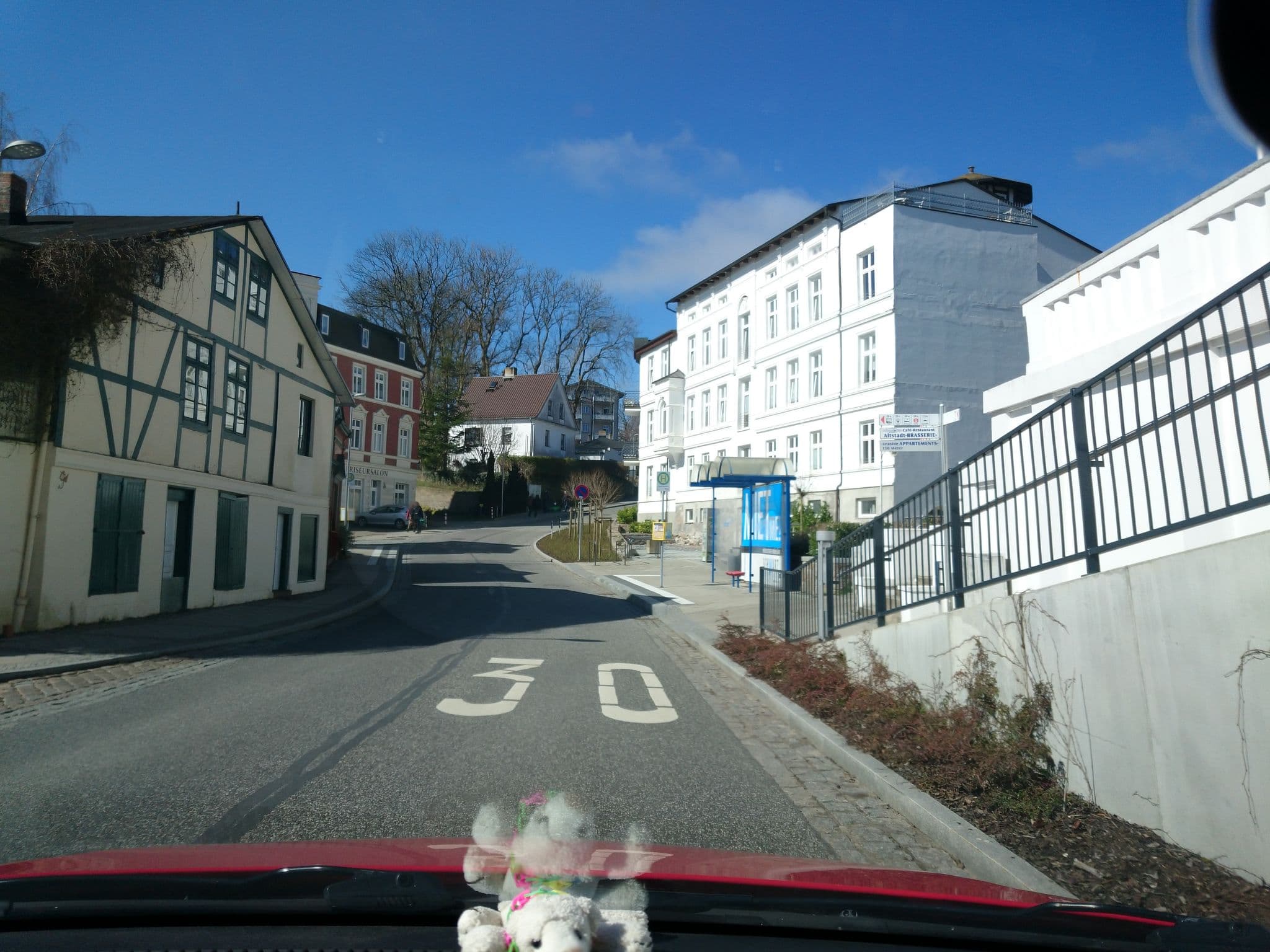 Street view near Grunau Heike und Grunau Stefan, Sassnitz — © jacobbraeutigam (CC BY-SA · Mapillary)