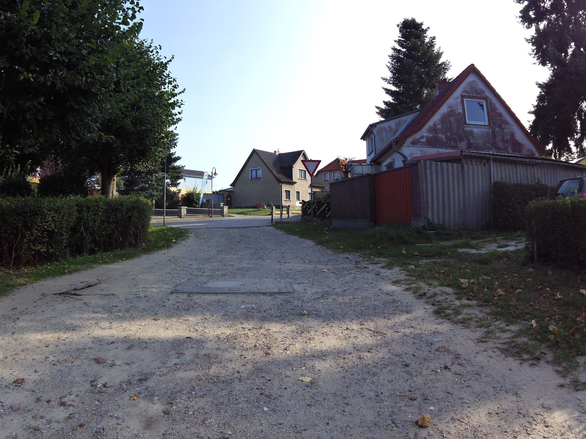 Street view near Ferienwohnung im Reetdachhaus, Seebad Heringsdorf — © zoegglmeyr (CC BY-SA · Mapillary)