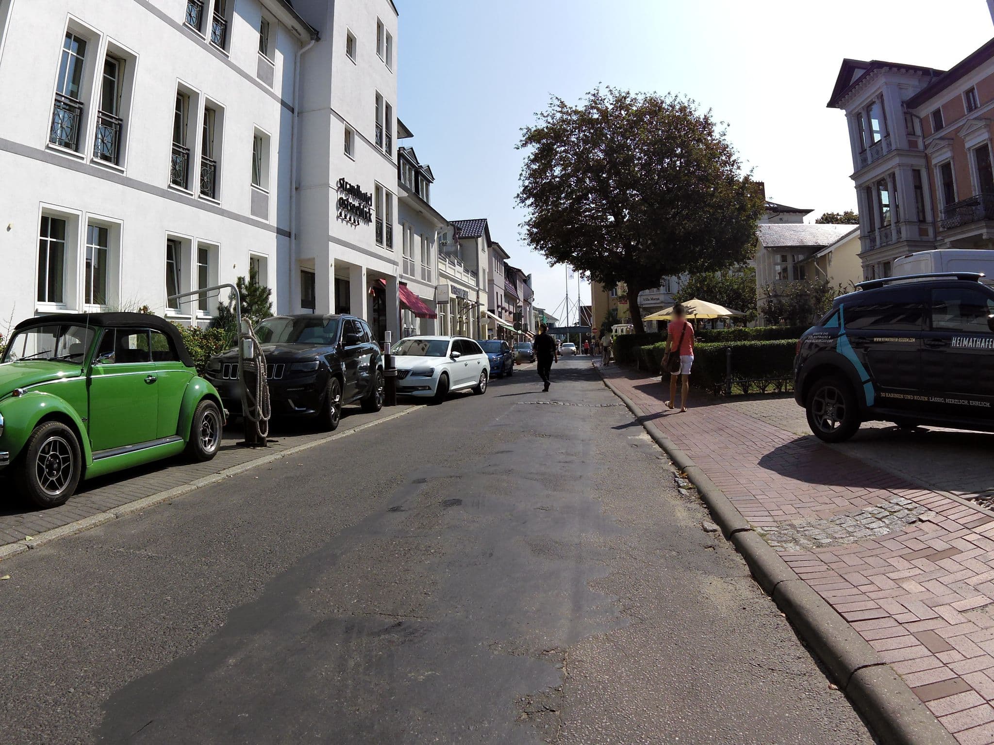 Street view near Villa Kramme, Seebad Heringsdorf — © zoegglmeyr (CC BY-SA · Mapillary)