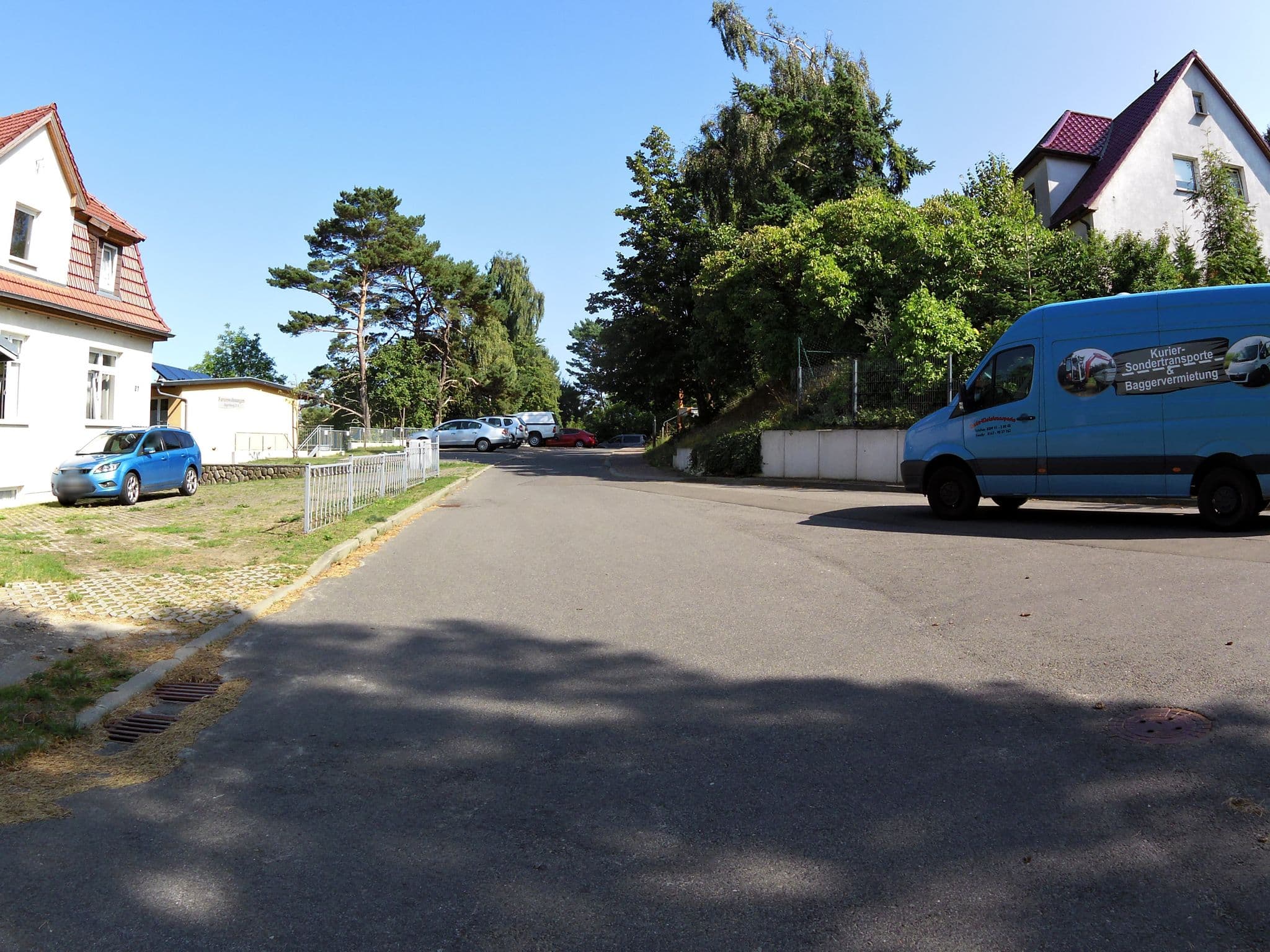 Street view near Haus TEMA, Seebad Heringsdorf — © zoegglmeyr (CC BY-SA · Mapillary)