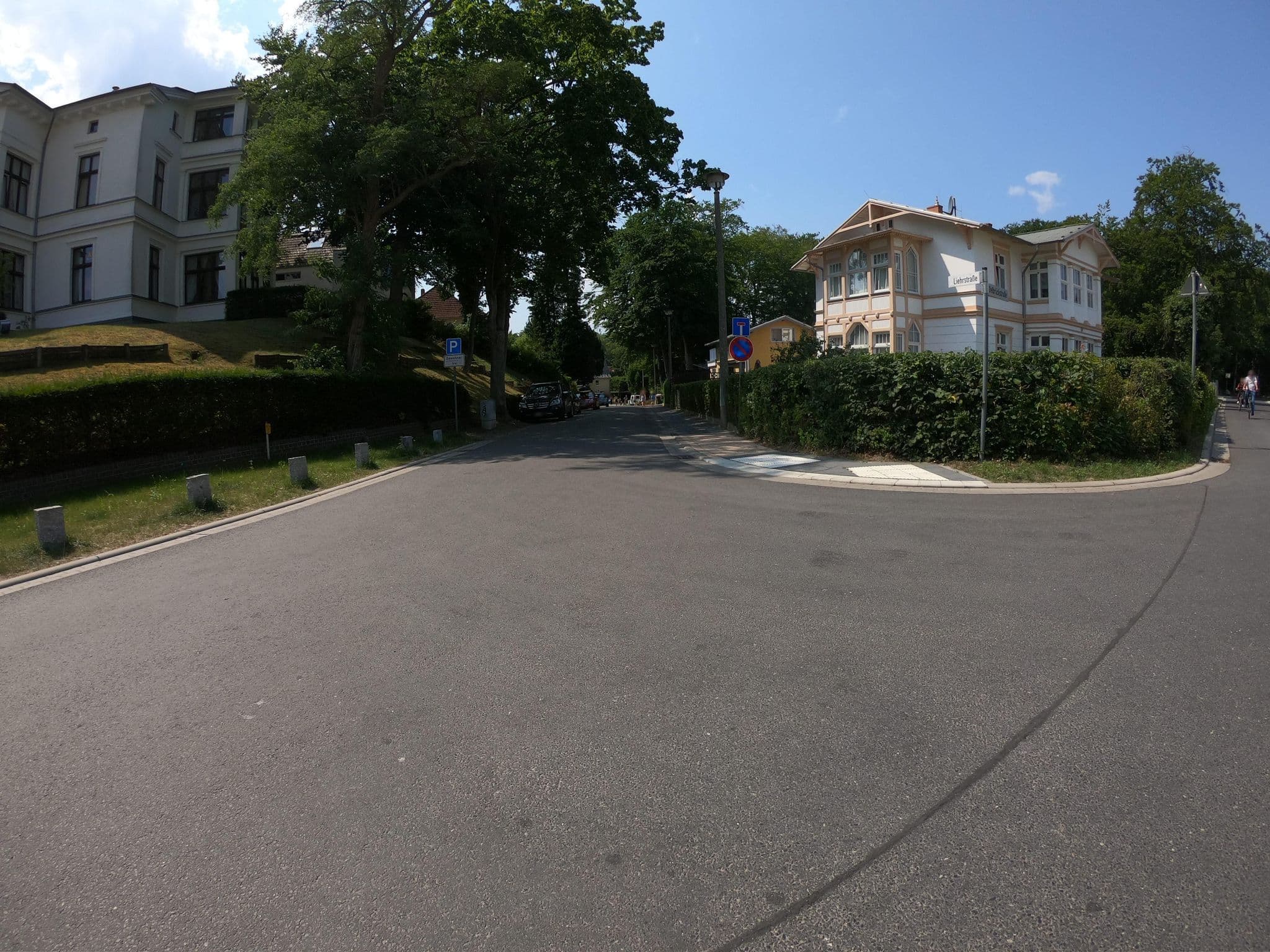 Street view near Villa Minheim - FeWo 04, Seebad Heringsdorf — © masterofnoroad (CC BY-SA · Mapillary)