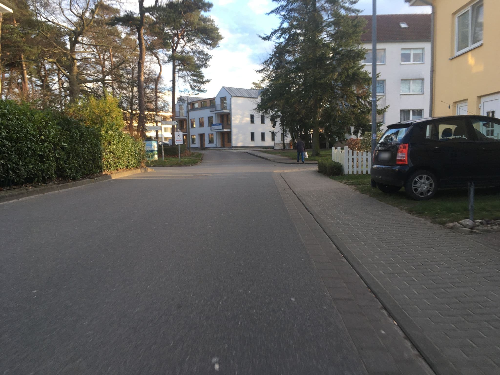 Street view near Ferienwohnungen Schulte, Sellin — © changchun1 (CC BY-SA · Mapillary)