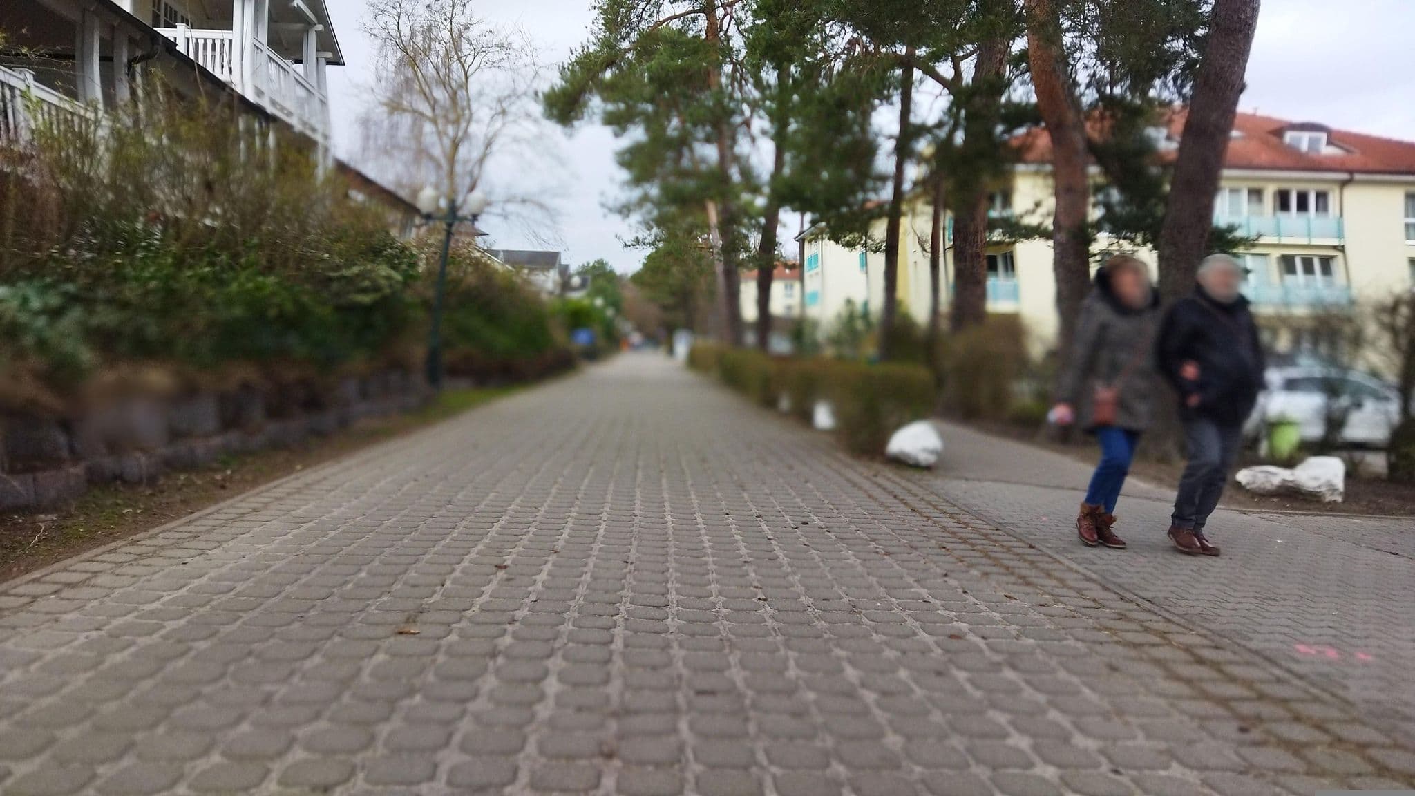 Street view near Dünenpark Binz - WG 40 Strandgut, Ostseebad Binz — © changchun1 (CC BY-SA · Mapillary)