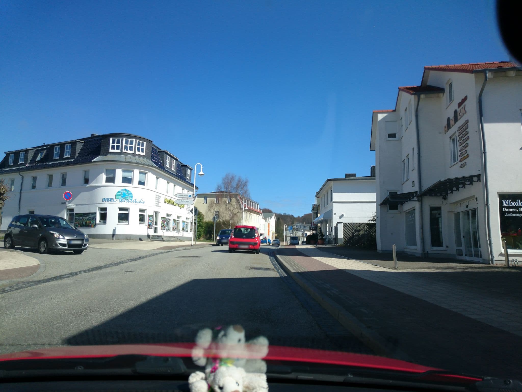 Street view near Haus Burmeister, Sassnitz — © jacobbraeutigam (CC BY-SA · Mapillary)