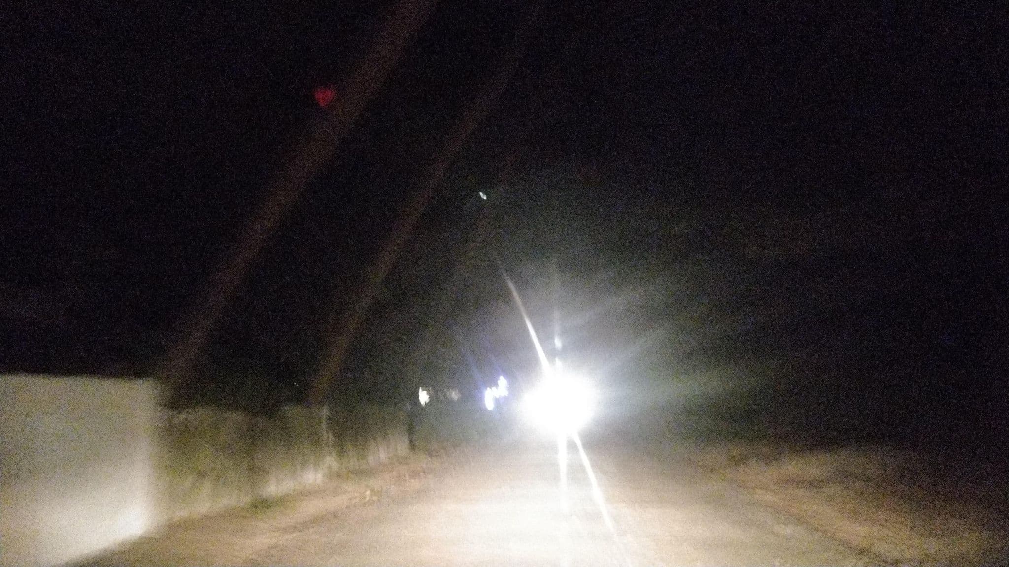 Street view near Hotel Blue Waters Charai, Vadakakarai — © V15 (CC BY-SA · Mapillary)